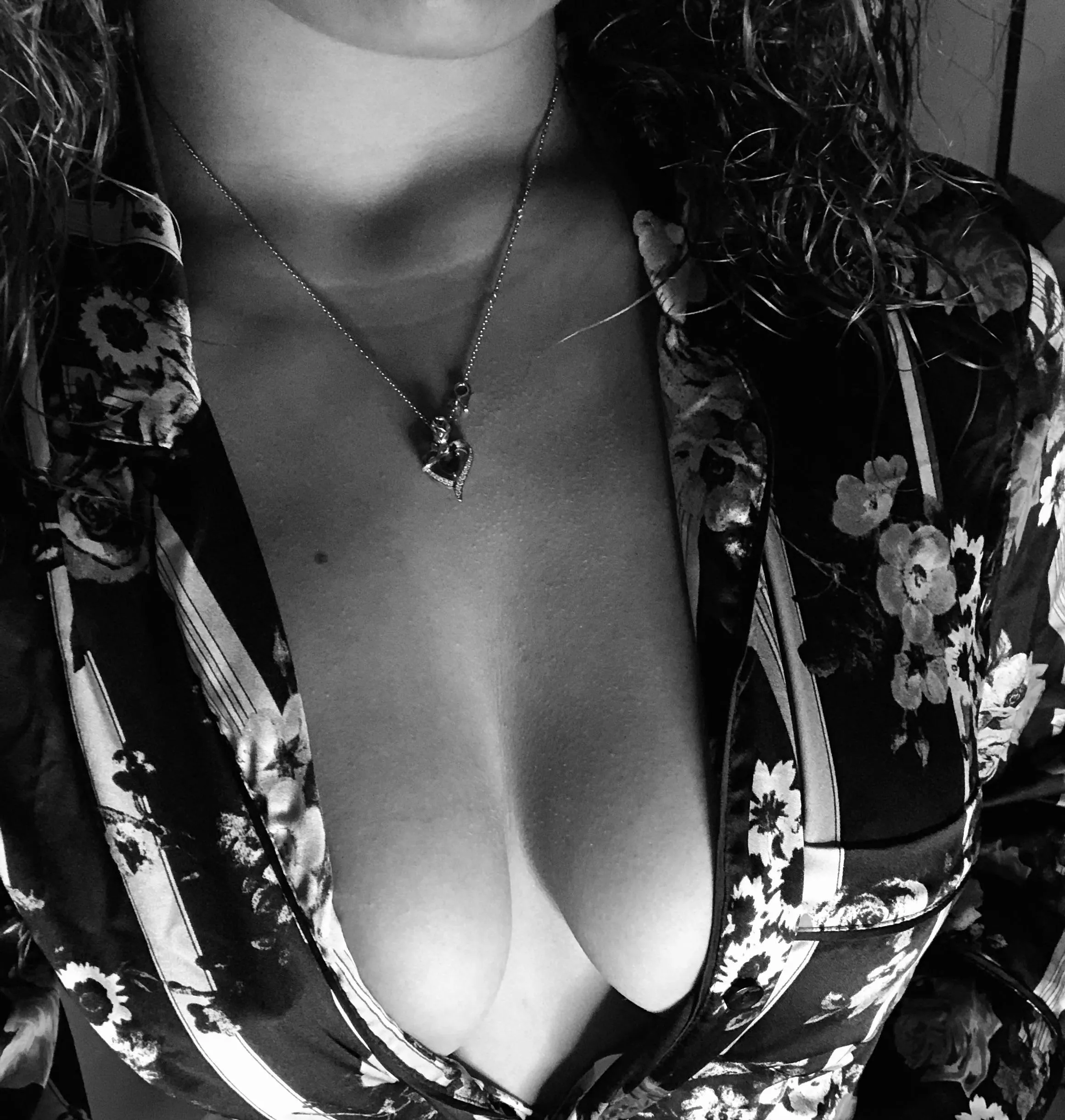 Does my cleavage still look good in black and white?