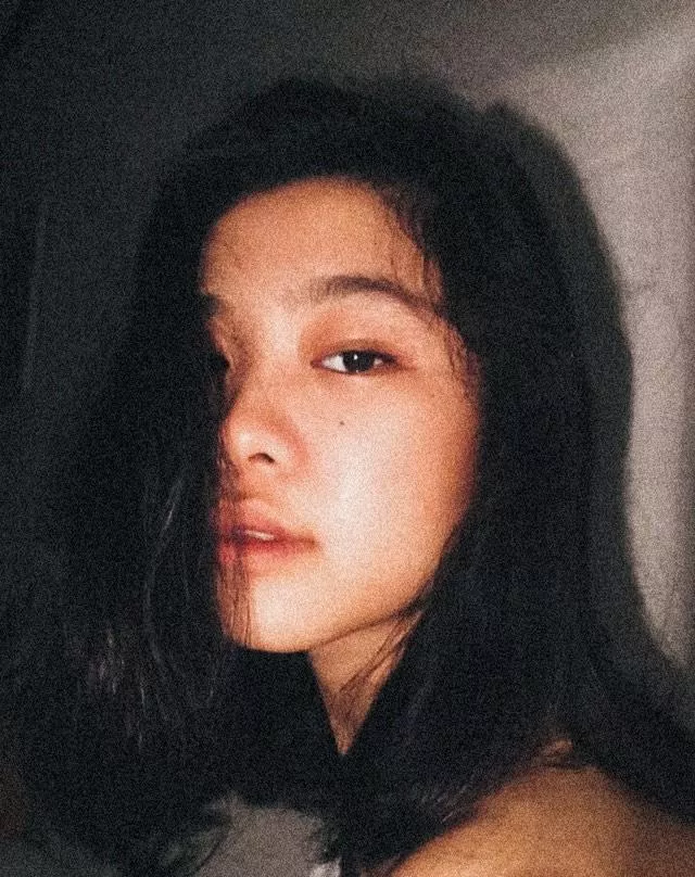 Does my hair look messy or majestic? (Chinese x Filipina)