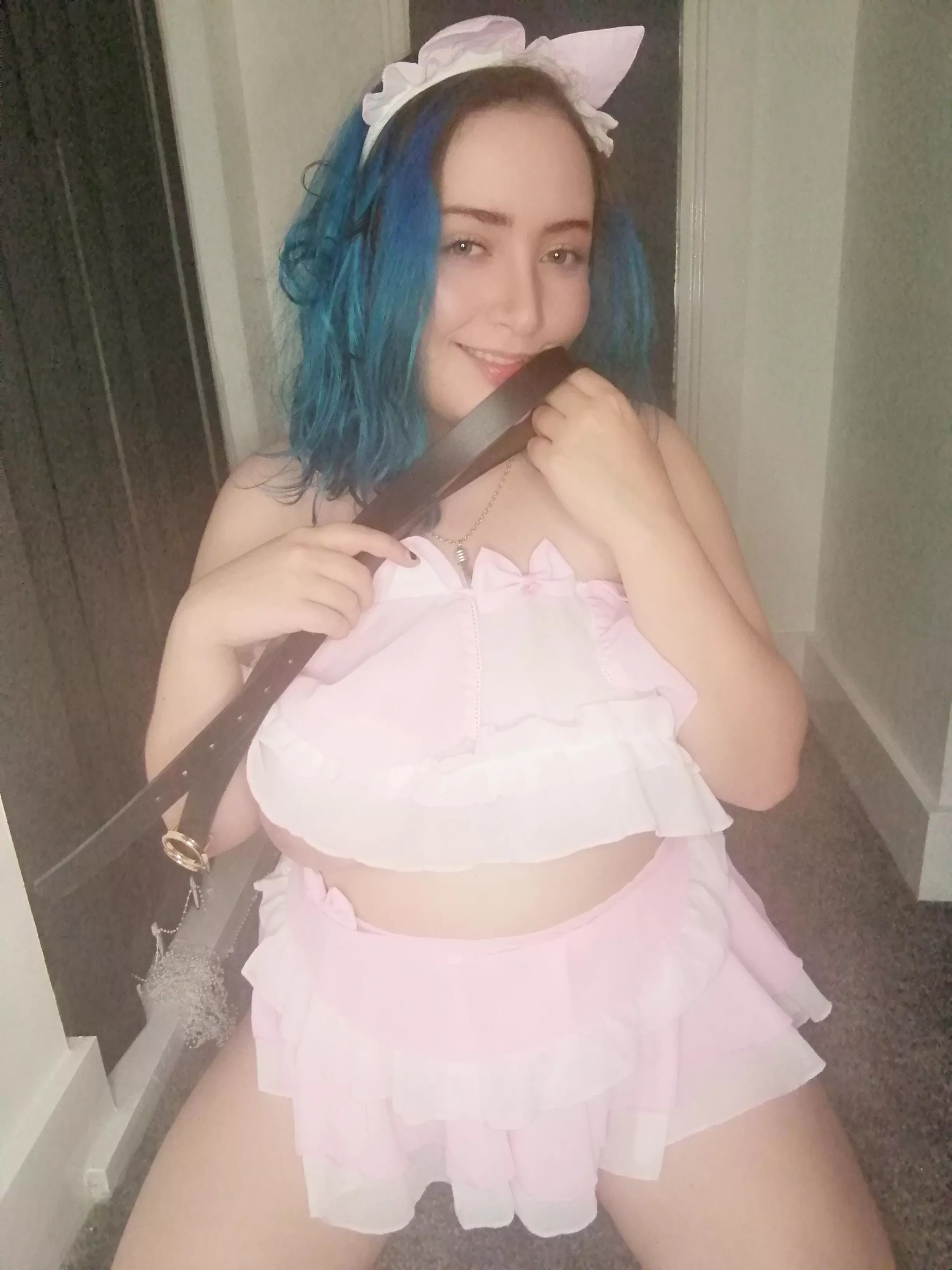 [Domme] You want to be a good little sissy? You want to be tortured and hate yourself to the point you'll never be the same? Come to me. You deserve northing and its time you knew it.