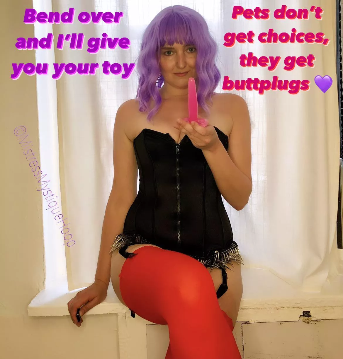 Don’t you want your toy? [domme] 💜😈💜