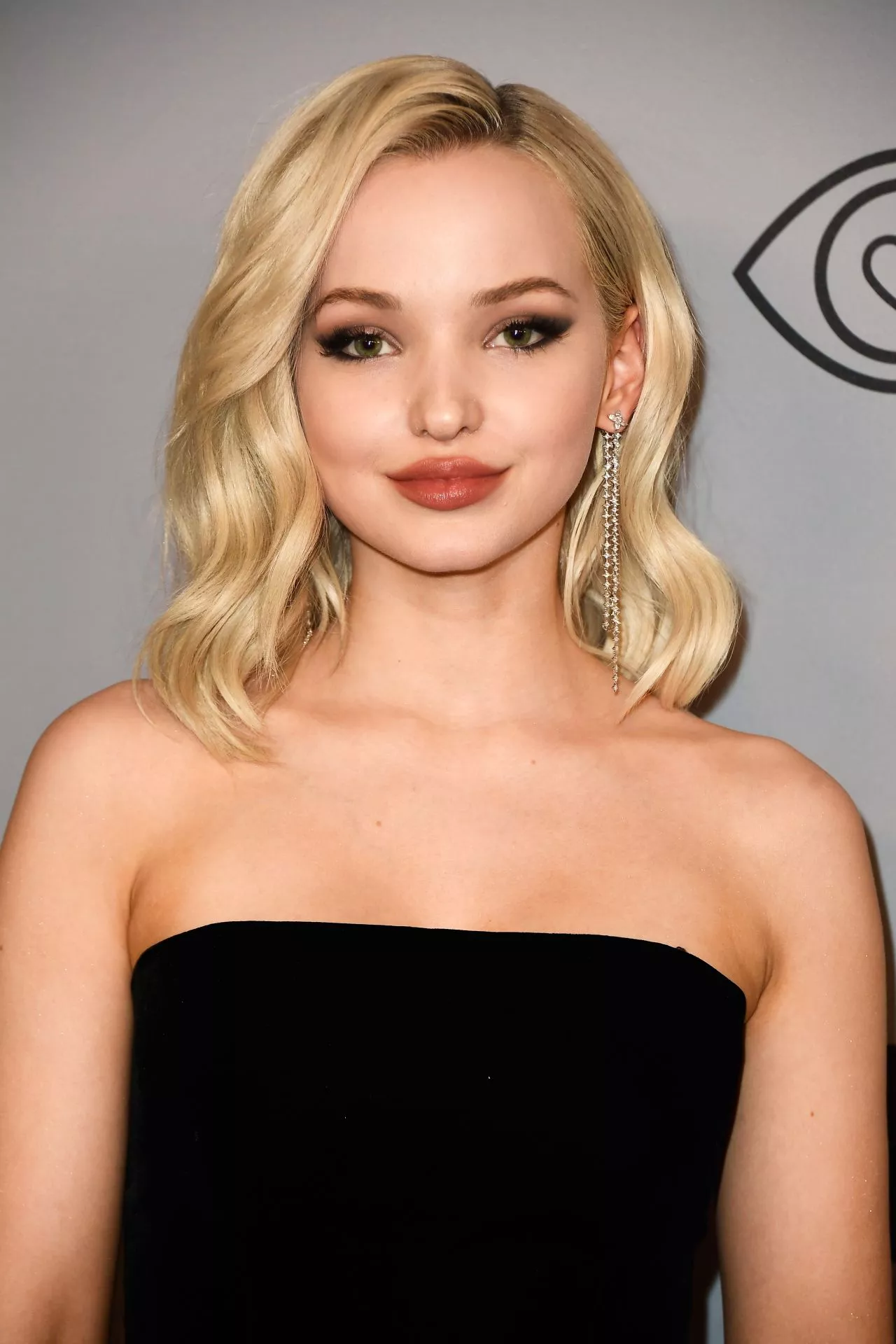 Dove Cameron