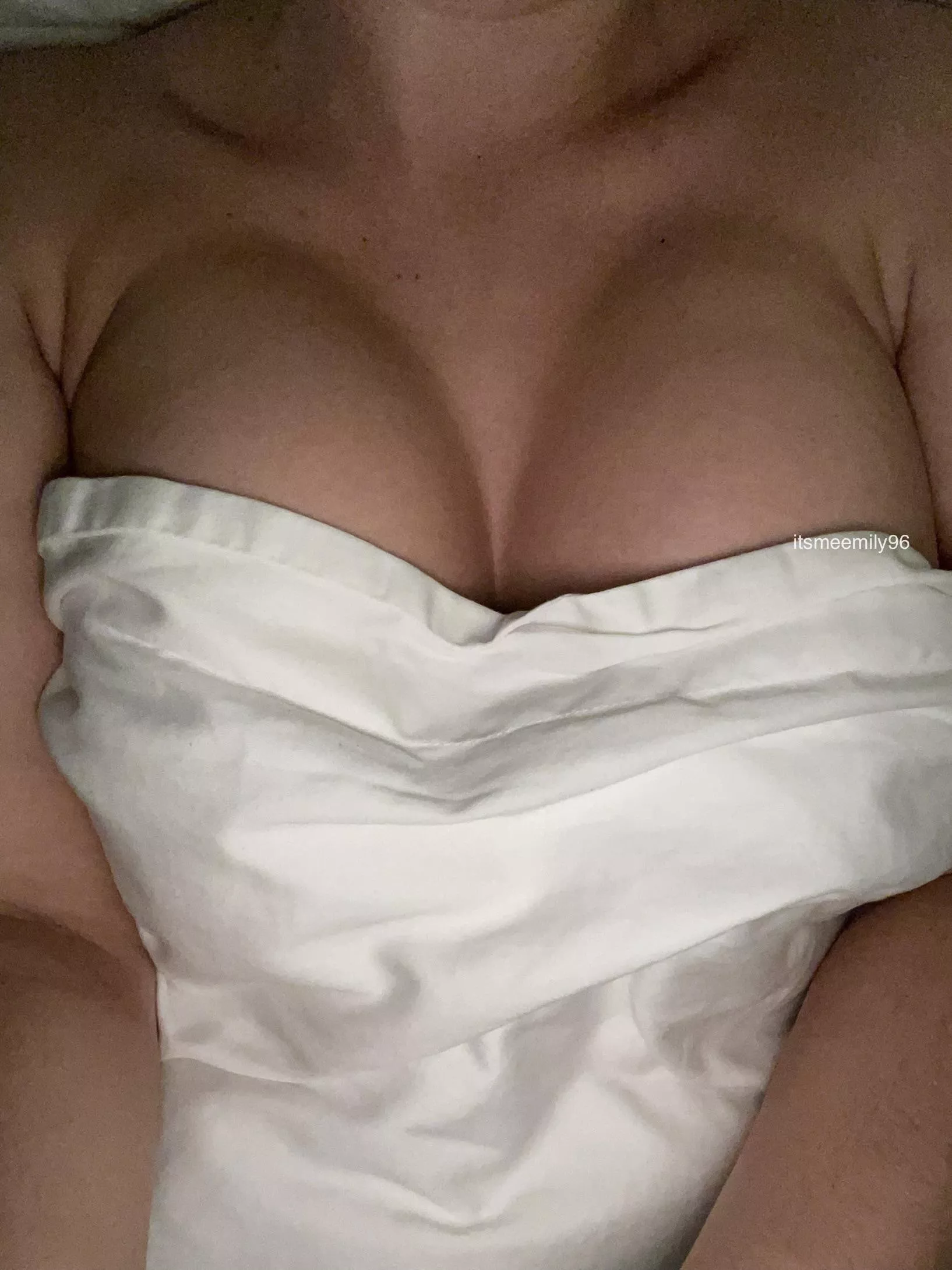 Duvet cleavage