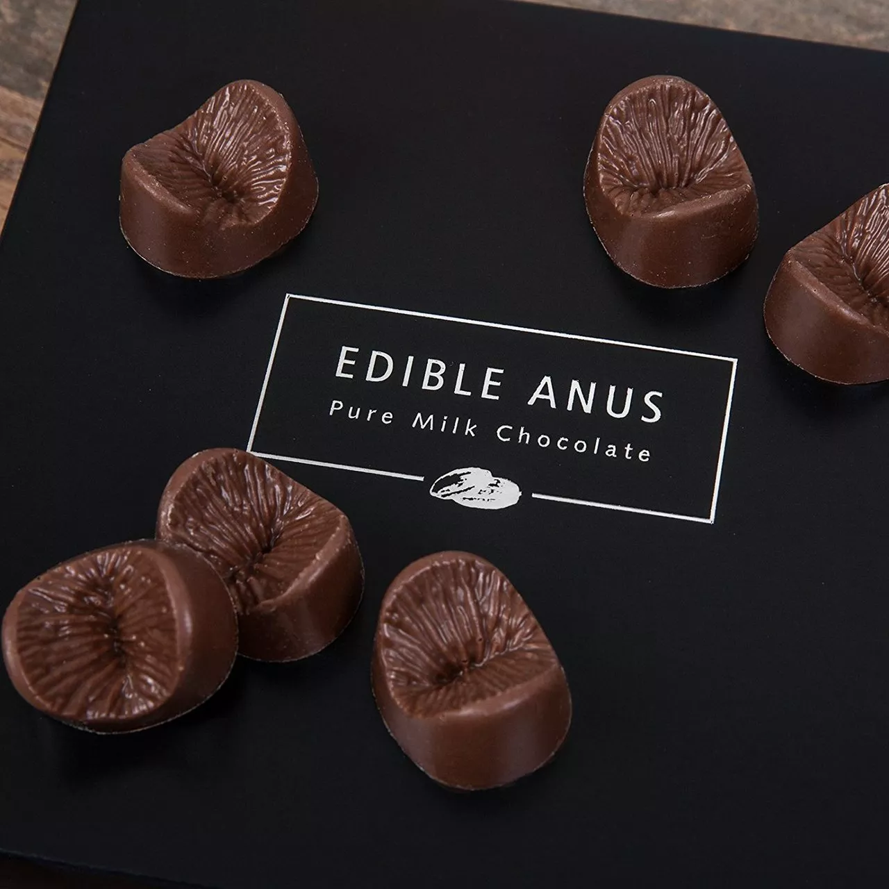 EDIBLE ANUS Pure Milk Chocolate