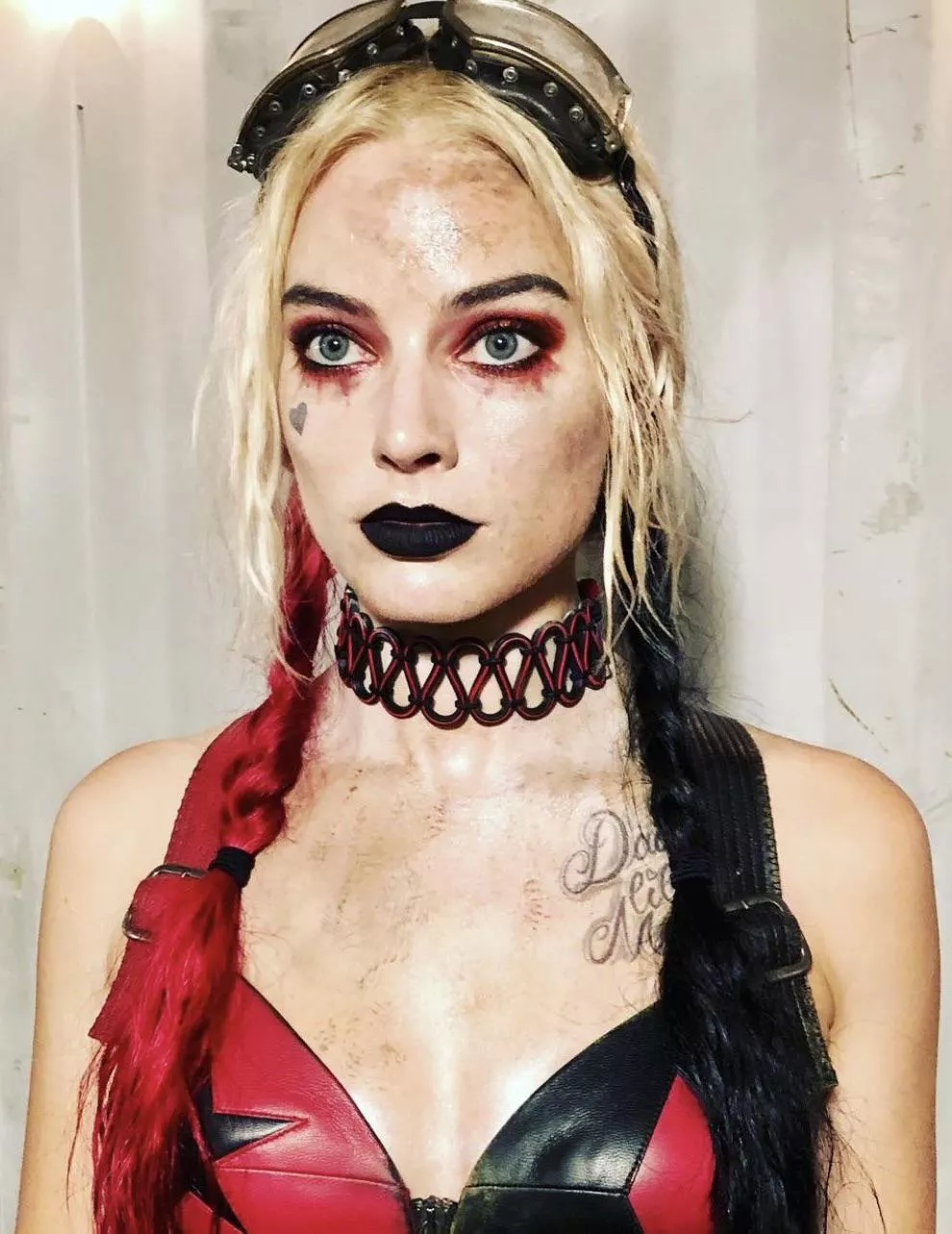 Every single time I see Margot Robbie as Harley Quinn all I wanna do is fuck her brains out