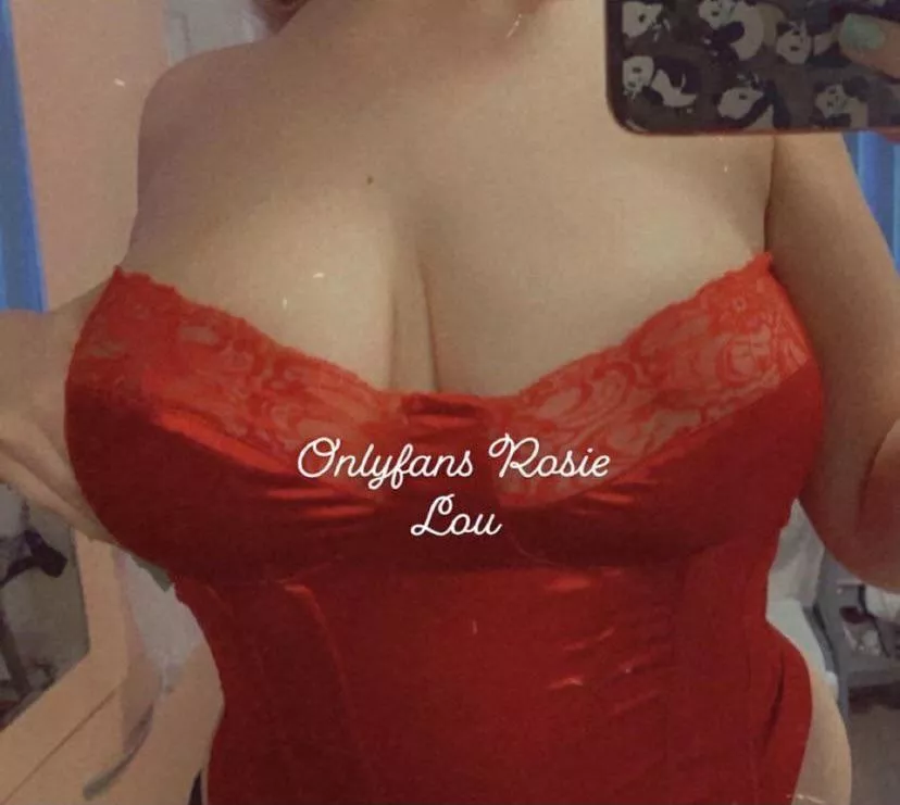 (F) (21) (uk) new corset selfie 🤳