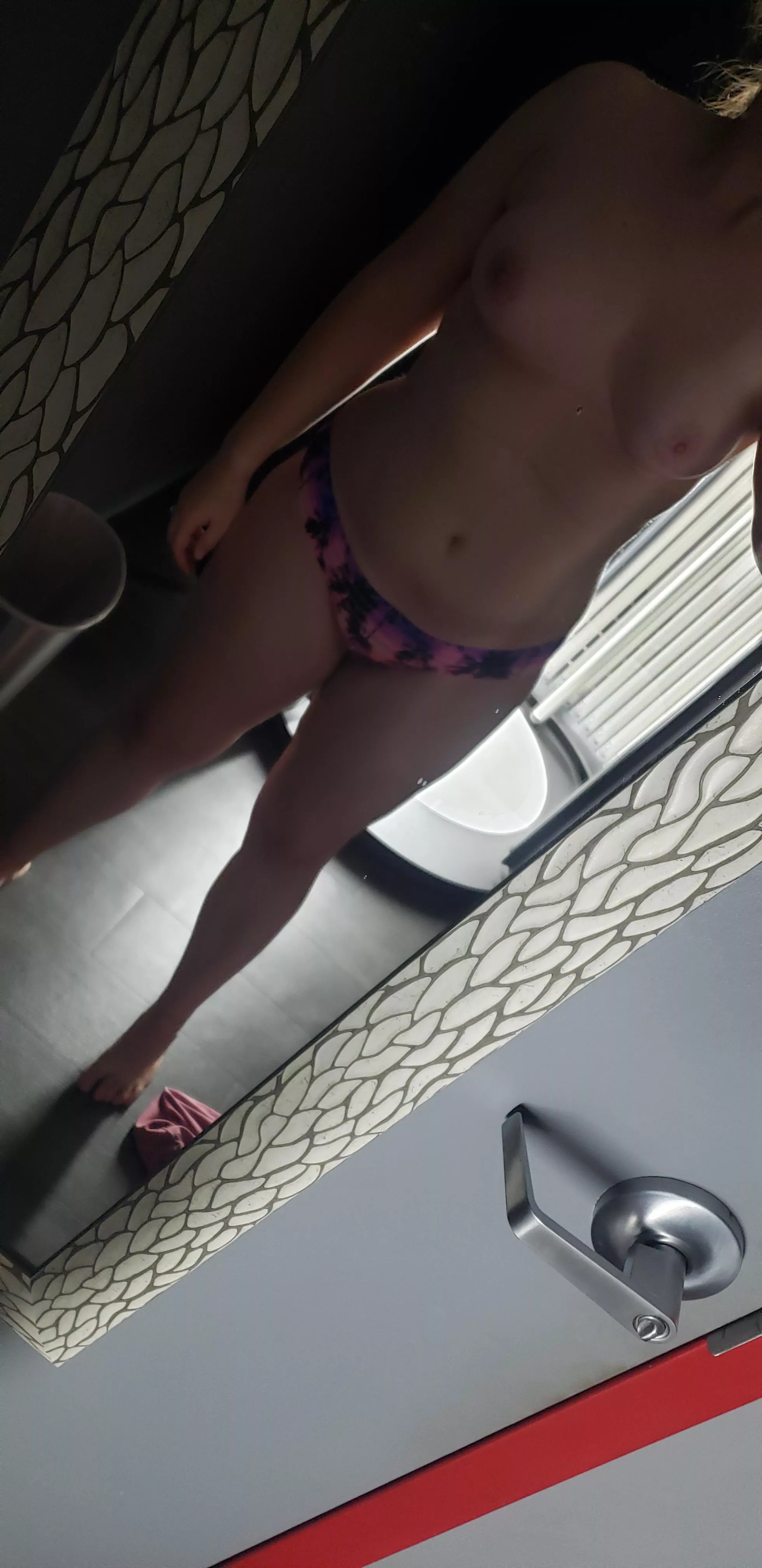 [F] 26, 160, 5'3 Got on birth control and gained quite a bit. Working to get the weight off