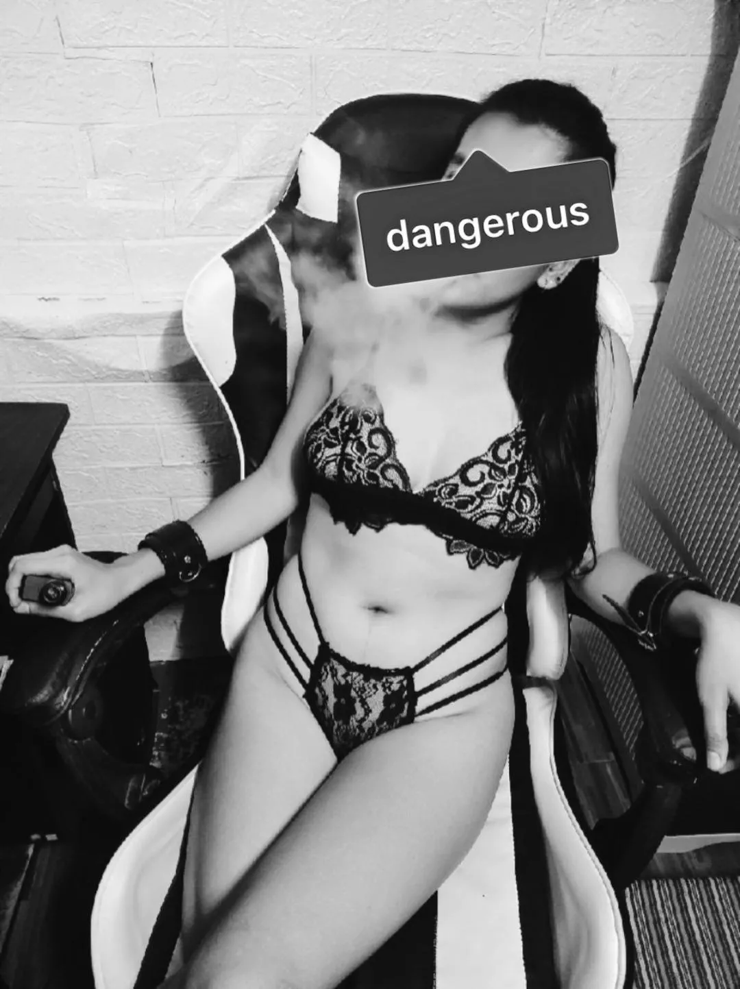 [F] Dangerous! ⚠⚠⚠ HOT SURFACE! 🥵🔥