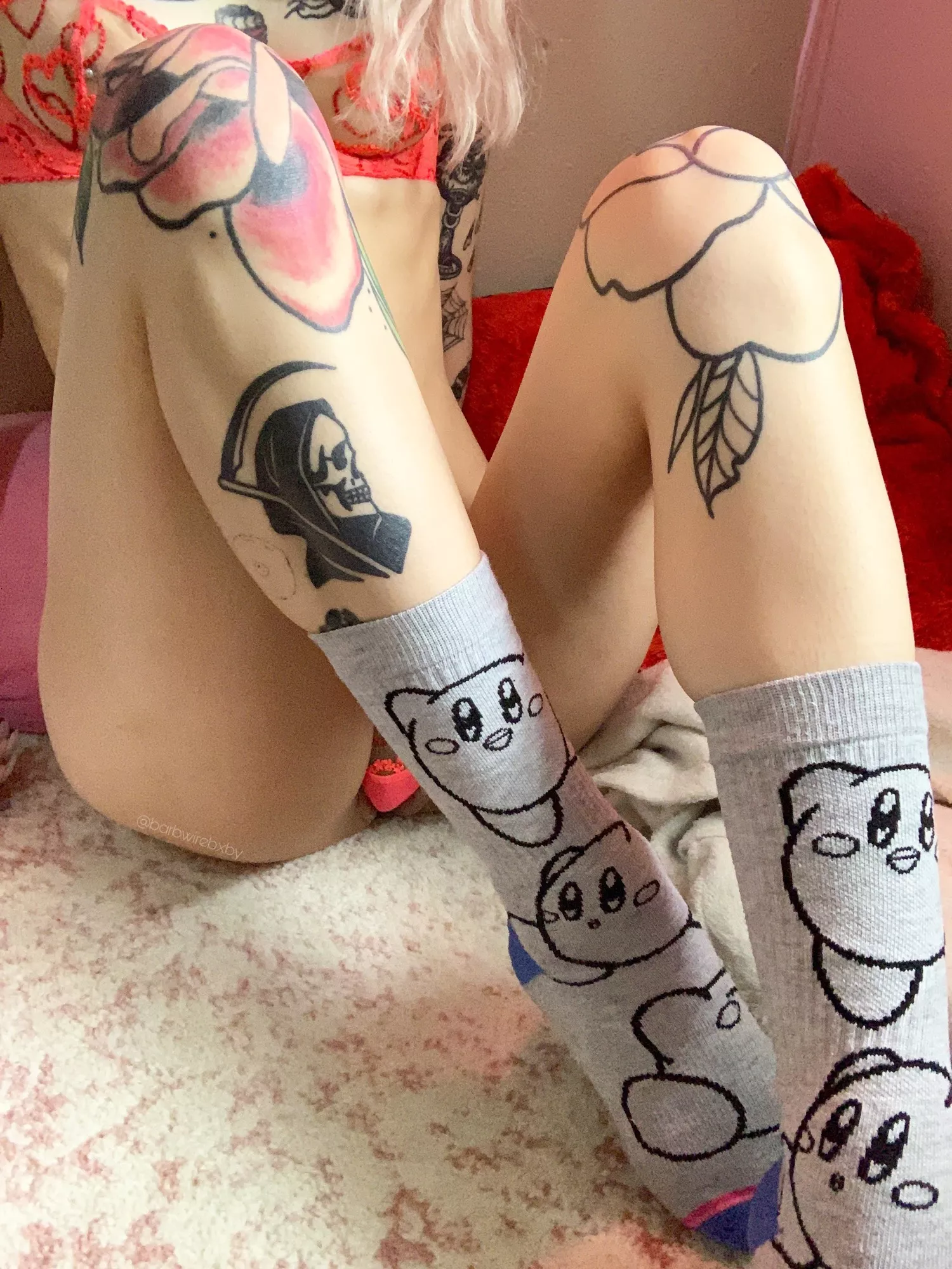 [F] i love collecting cute socks ðŸ¥°