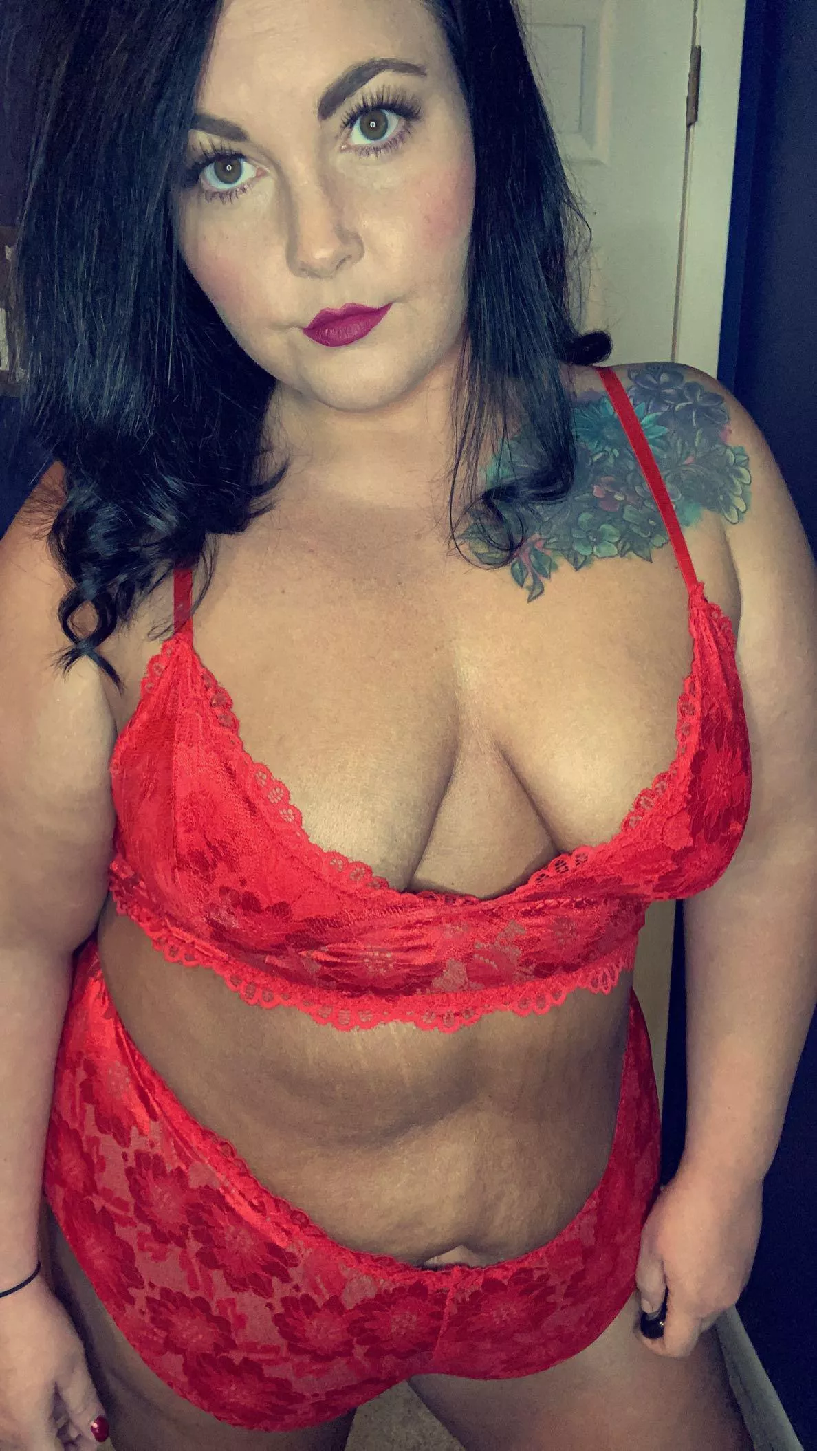 [f] I love red lingerie