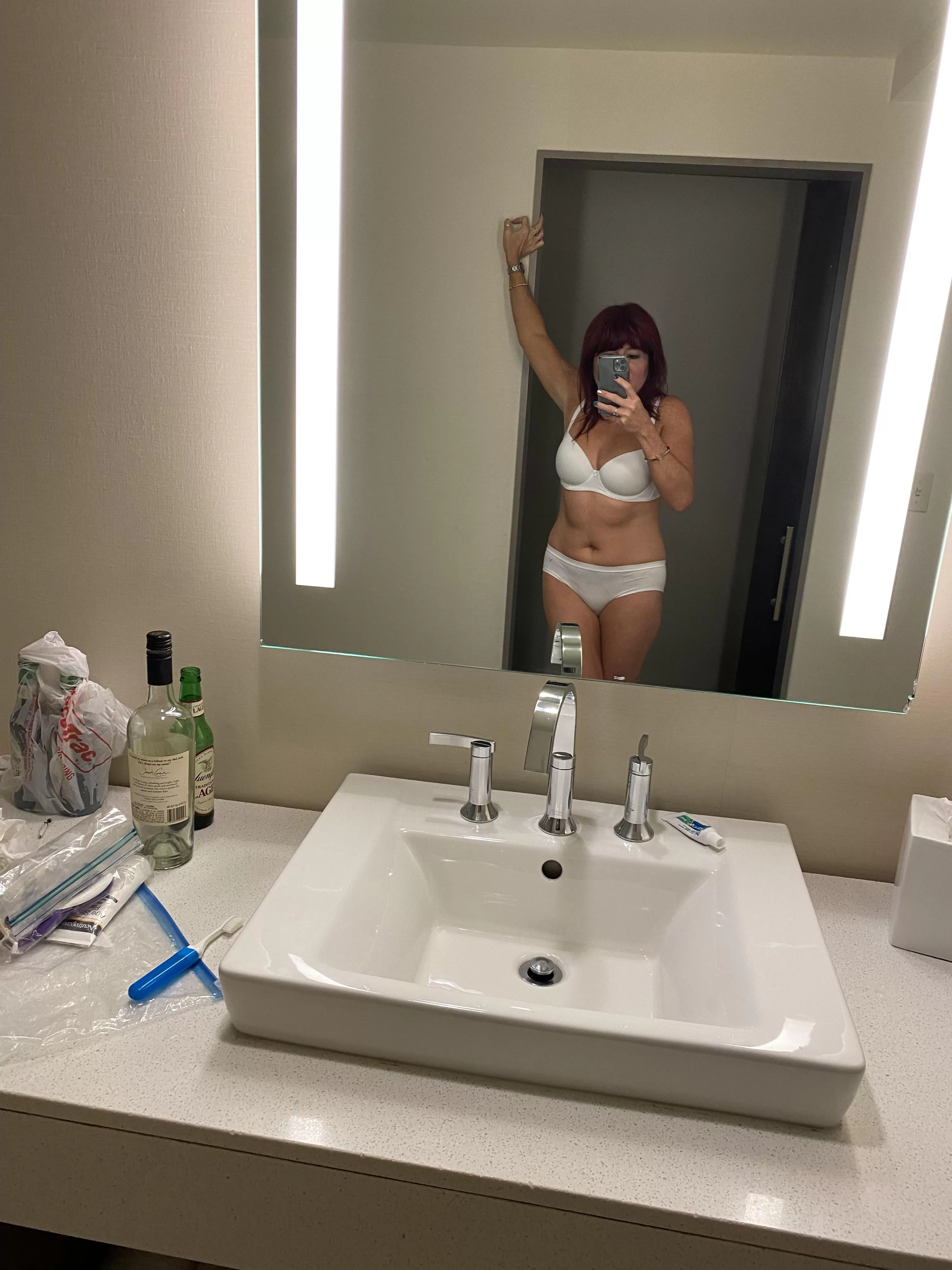 [F] White Panties White Bra