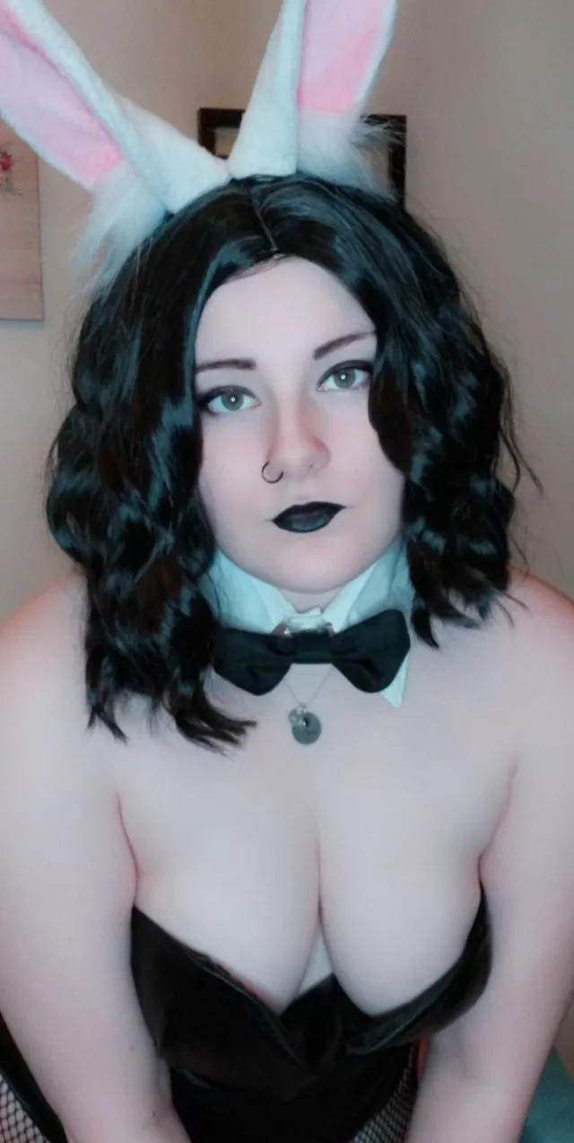 (F19) Goth bunny girl at your service ~ ðŸ–¤âœ–ðŸ°