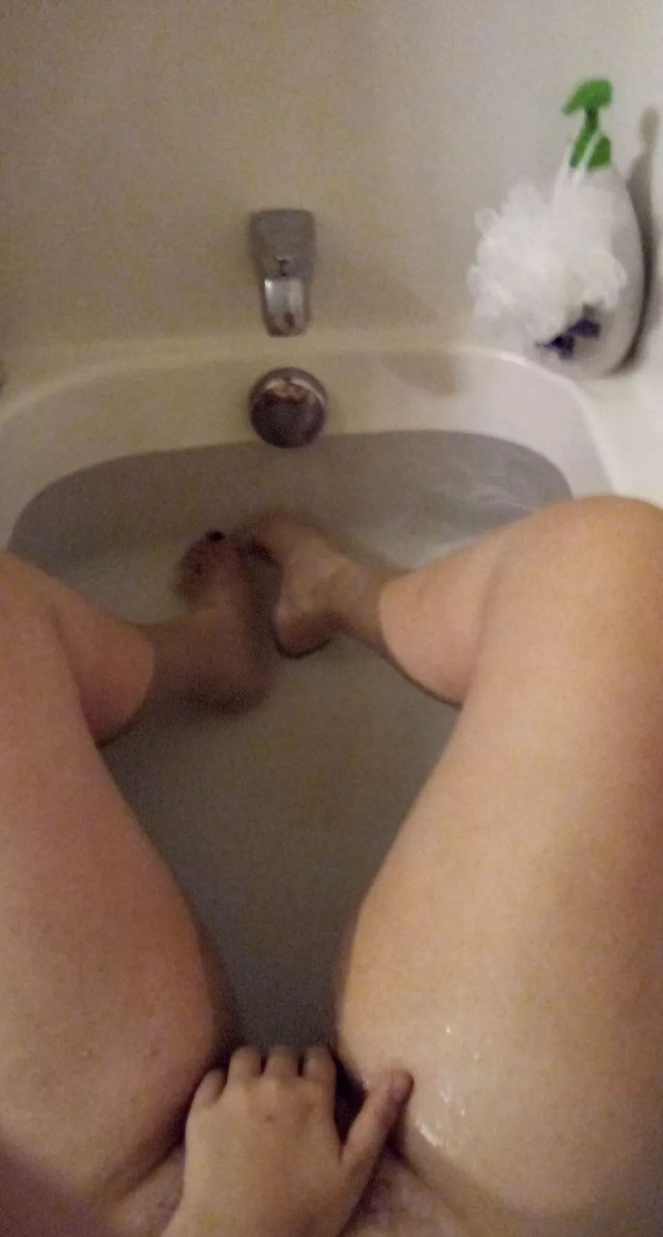 F21 (OC) Having Thick Thighs means you have to spread your legs just a little further