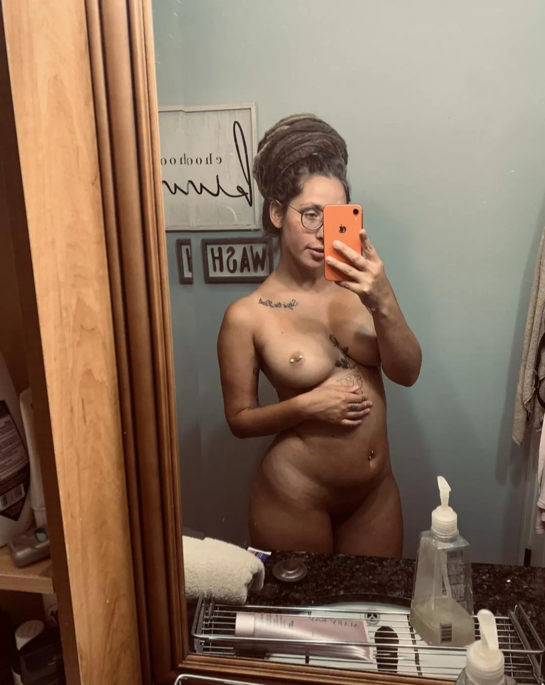 [F26] Brave enough to post a nude, might delete later.