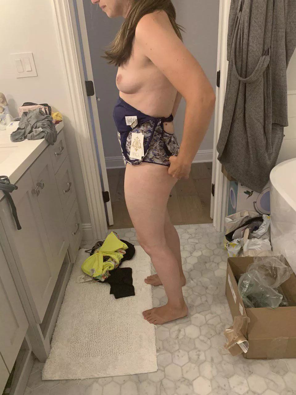 F(35) mom of two. How do you like the new bathing suit?