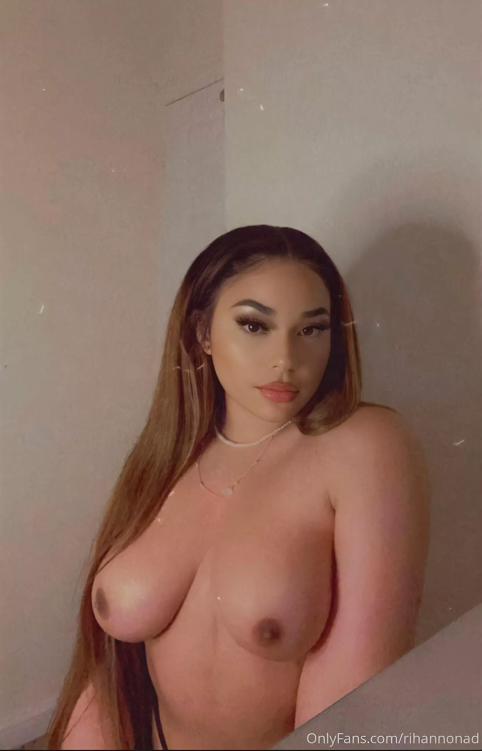 Face or tits?ðŸ’¦