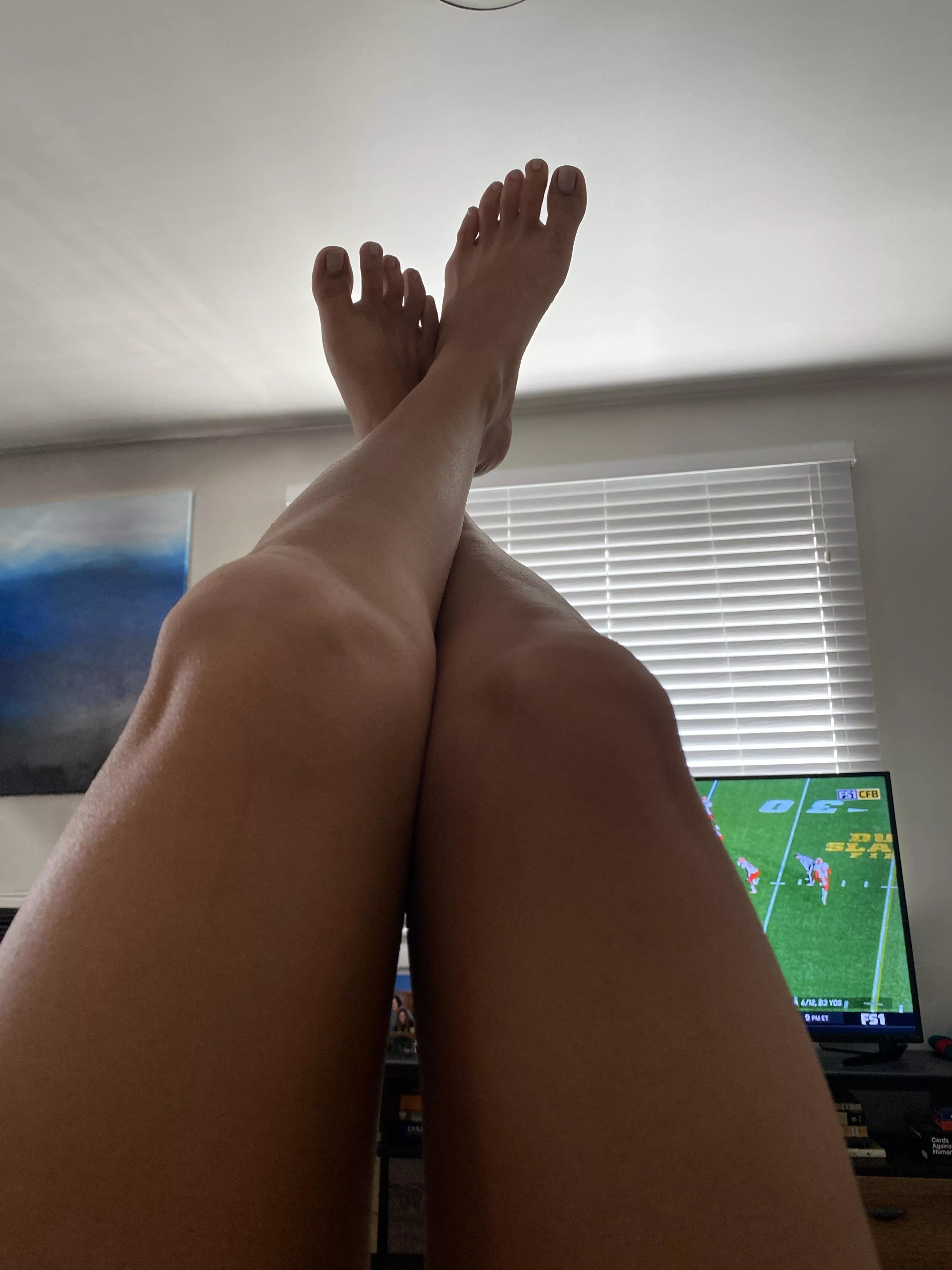 feet & football, whoâ€™s gonna watch with me?