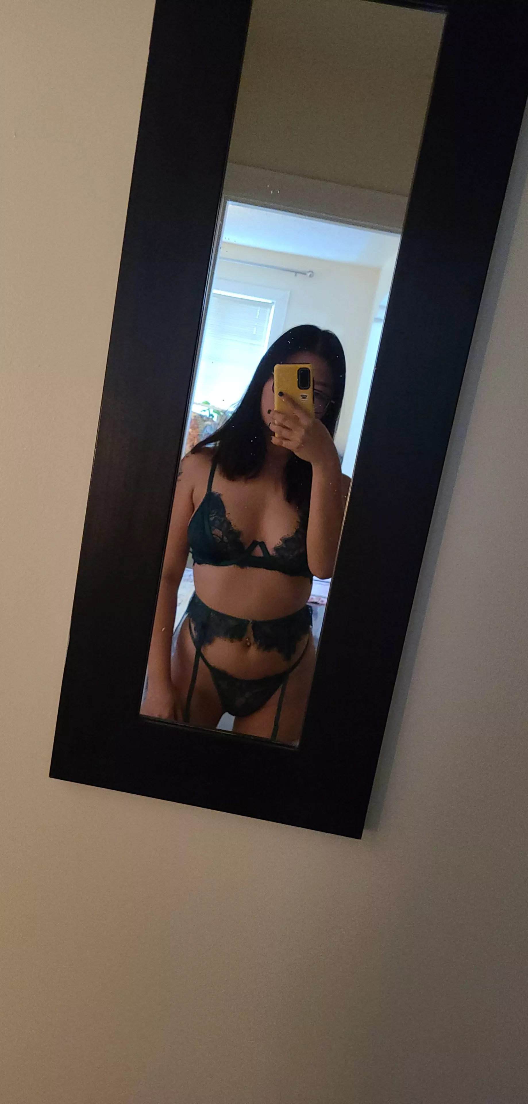 [F]inally single and bought myself some new lingerie. Do you like it? 🥰😘