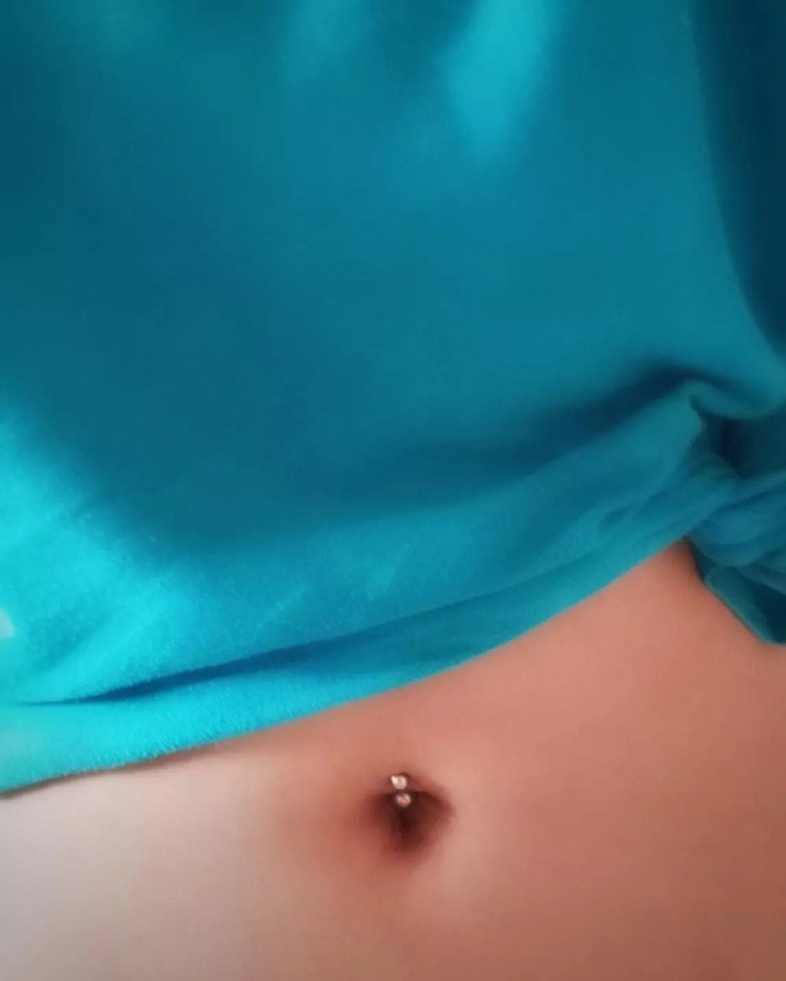 First post. Got my navel pierced today. Hope you guys like it