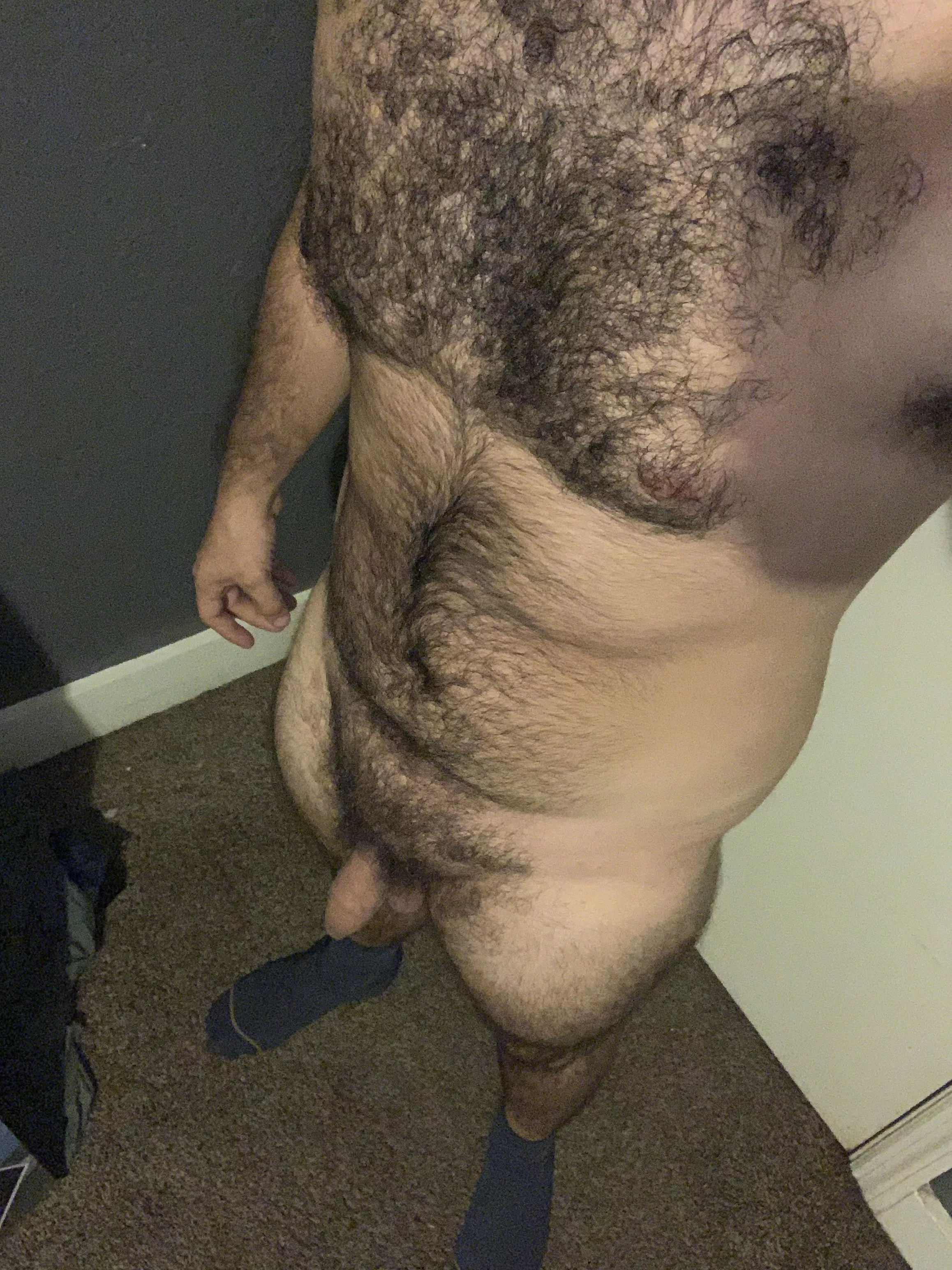 First time posting a nude (26,170,5â€™8) DMâ€™s welcome