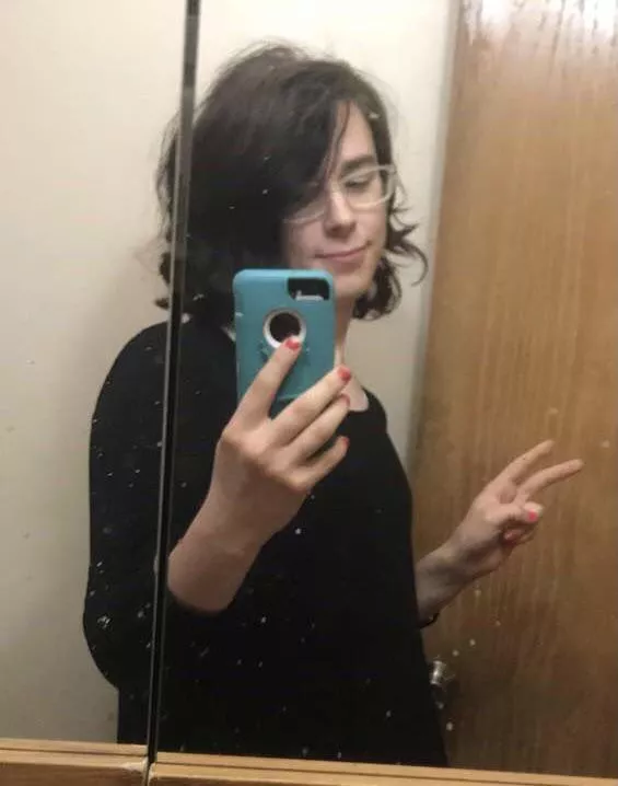 First time showing myself here(Iâ€™m actually transgender but I think I fall under Femboys too)