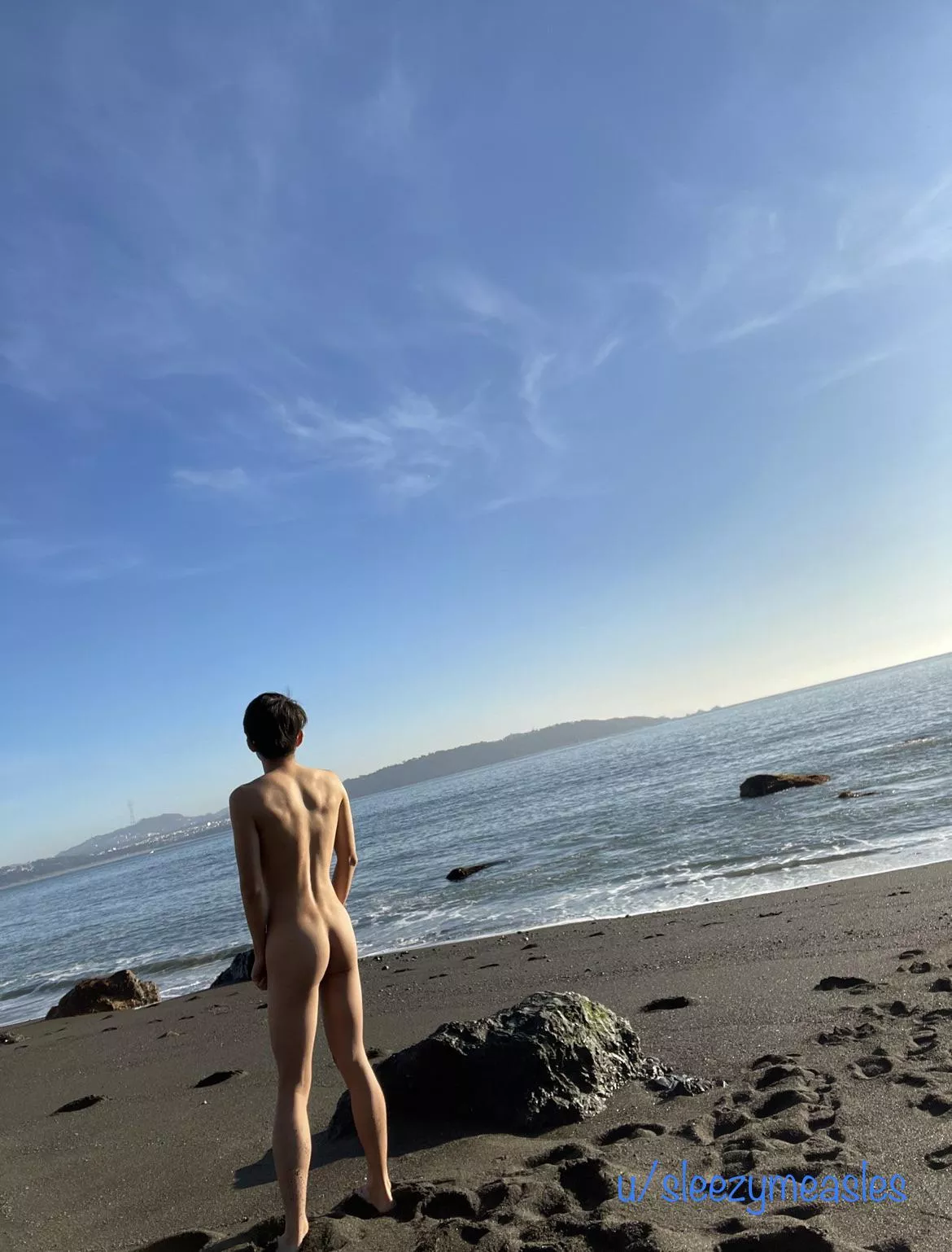 first time to Black Sands Beach, happy its still warm enough to be naked in December