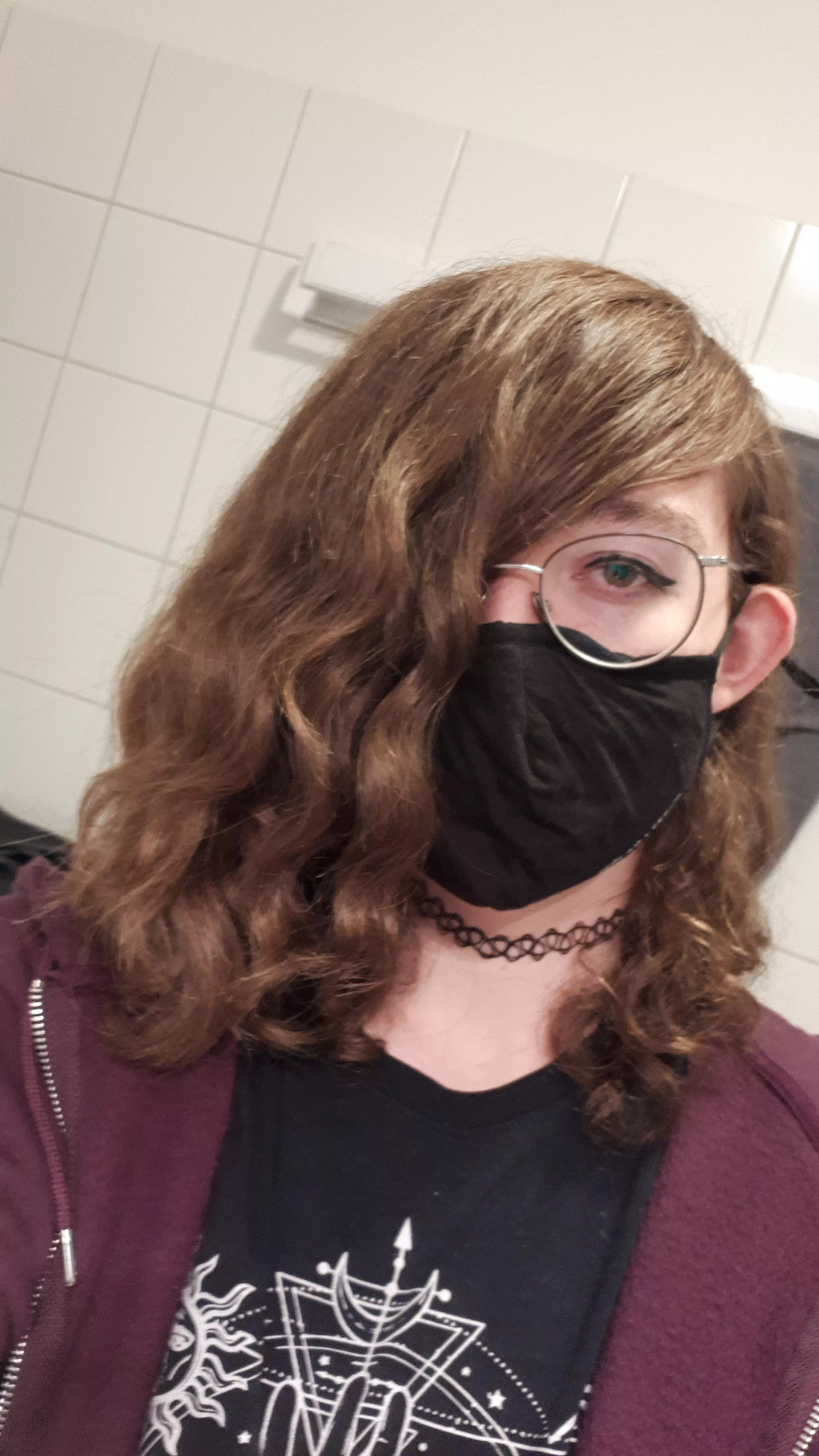 First time wearing makeup UwU