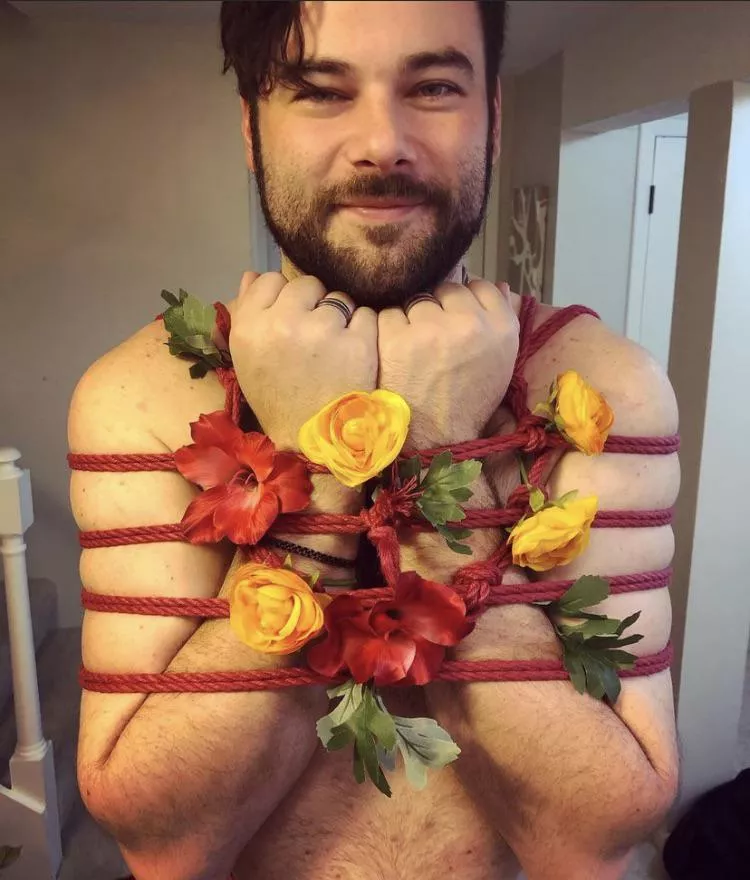 Fisherman’s harness + flowers