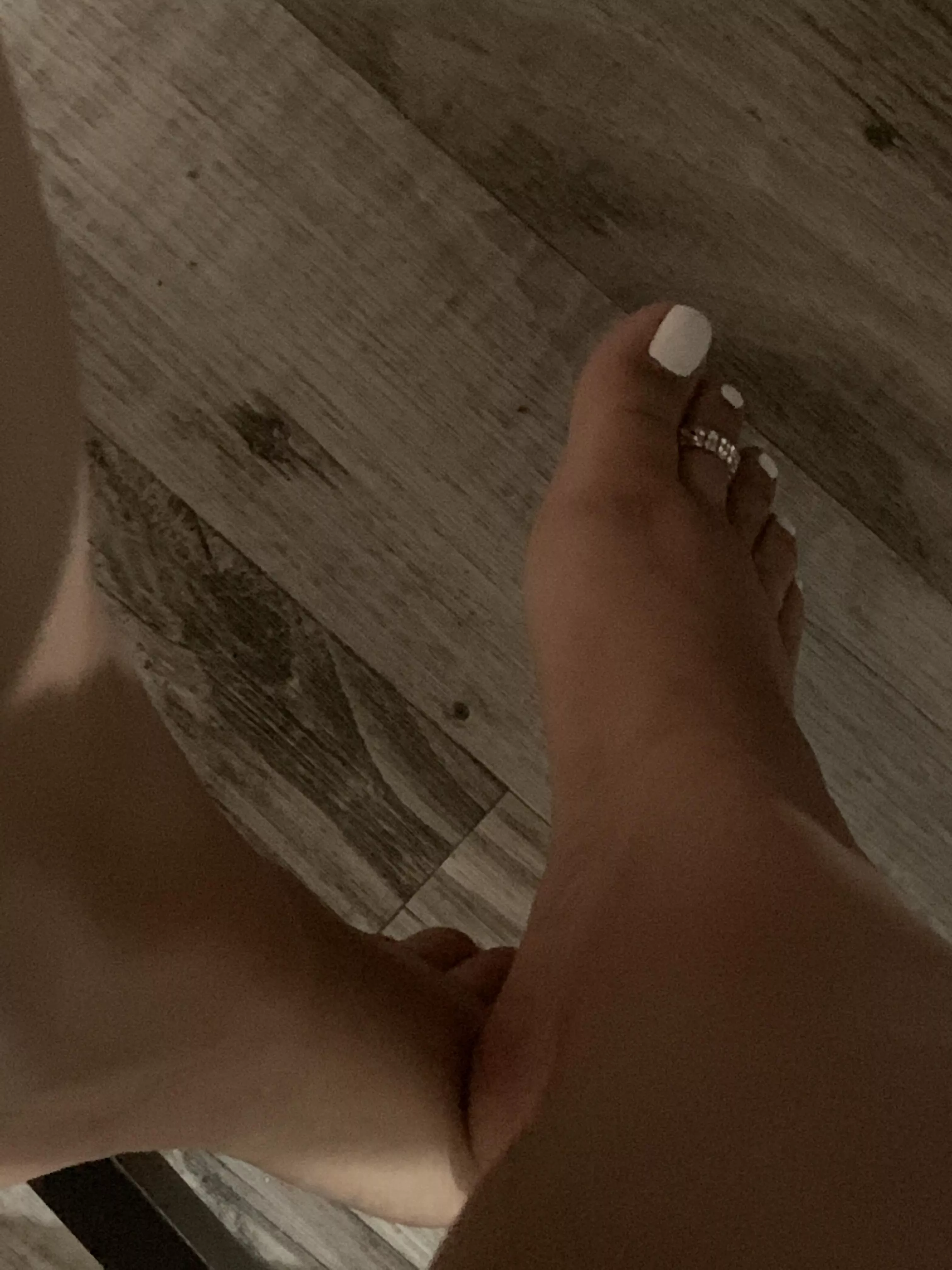 Foot fetish anyone? #feet #footfetish