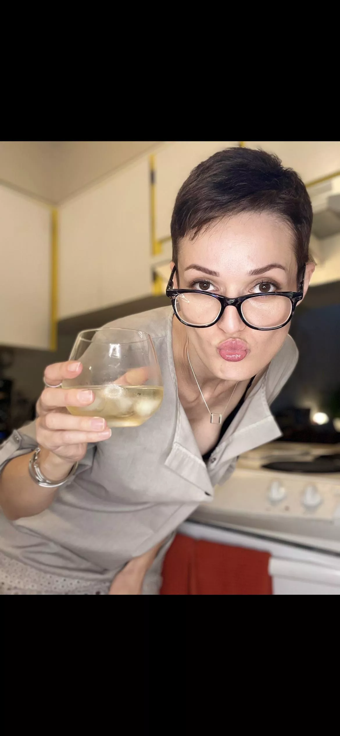 For Halloween I was a teacher who drinks😉😂[F38]