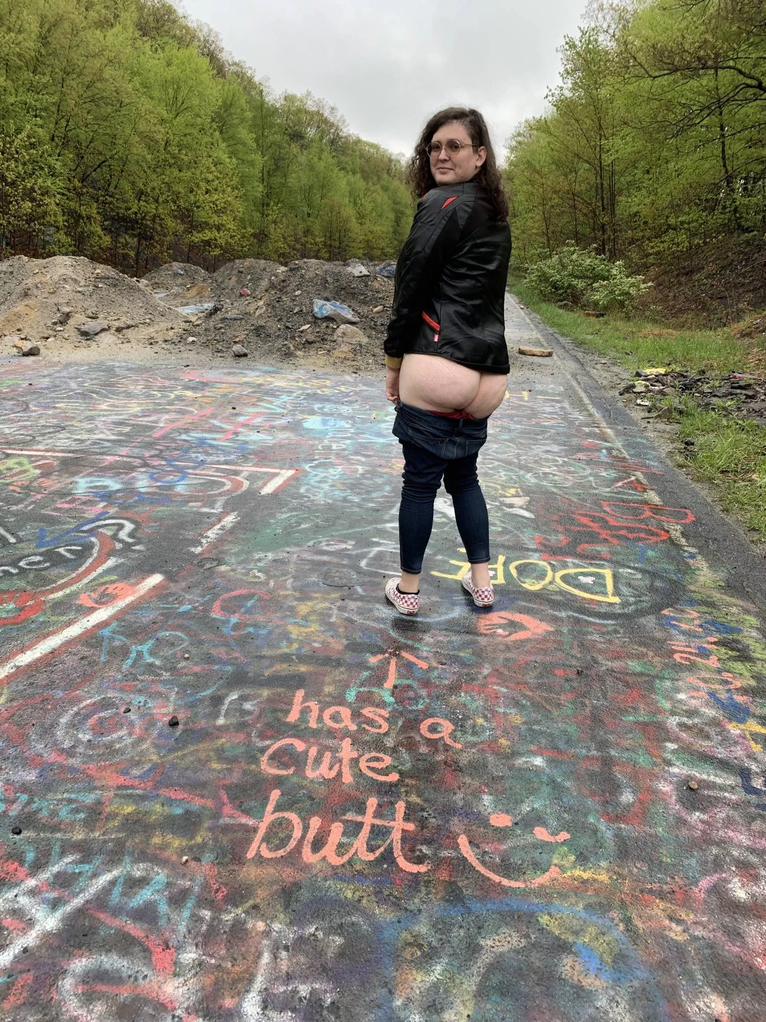 Found on Graffiti Highway. Had to take the photo op <3