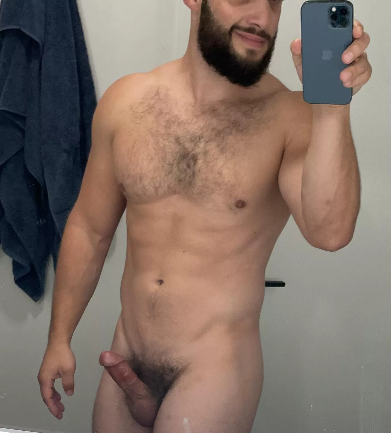 Fresh cut beard and fresh boner [M33]