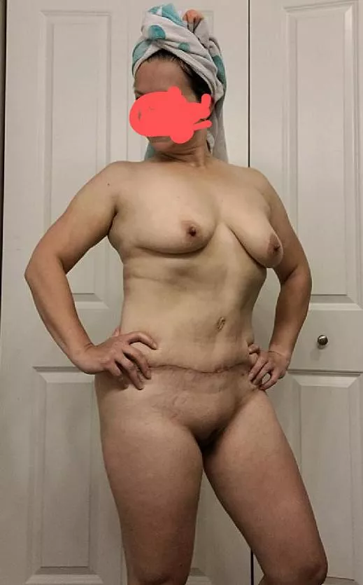 (F)resh from the shower. I need a lady to shower with next time!