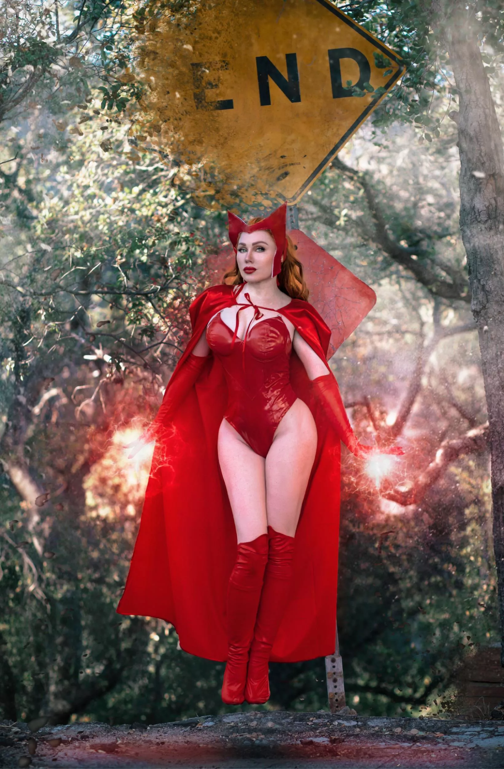 Friday fire ðŸ”¥ below â¬‡ï¸ scarlet witch by Gingerphoenix