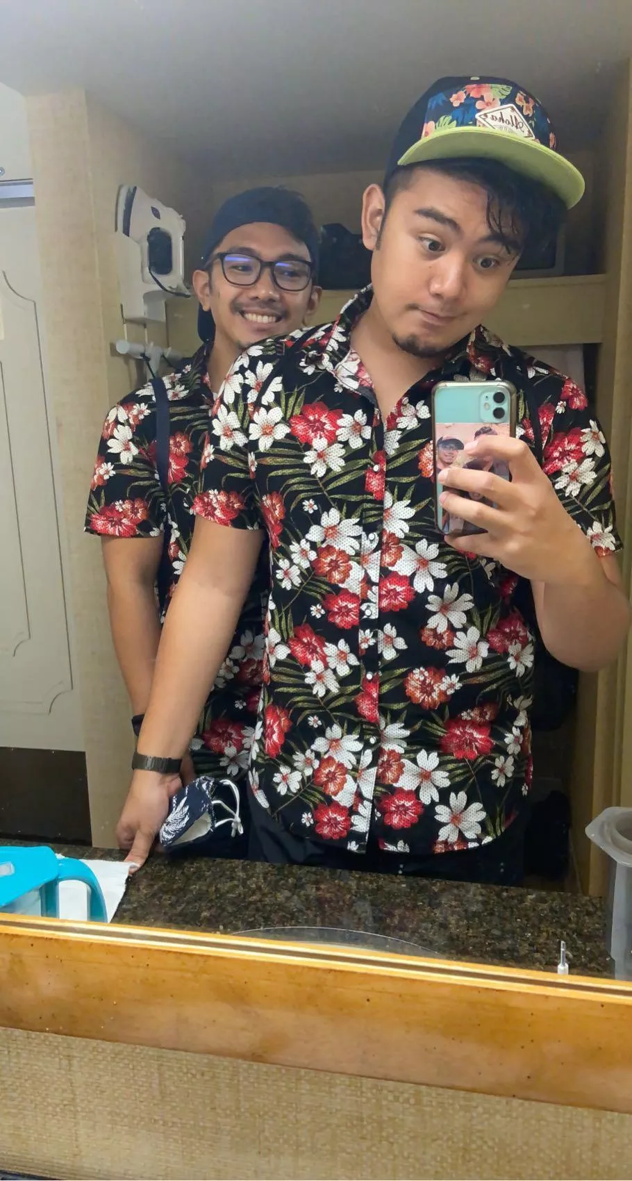 From our recent trip to Hawaii, we decided to wear matching shirts for the day. â˜ºï¸