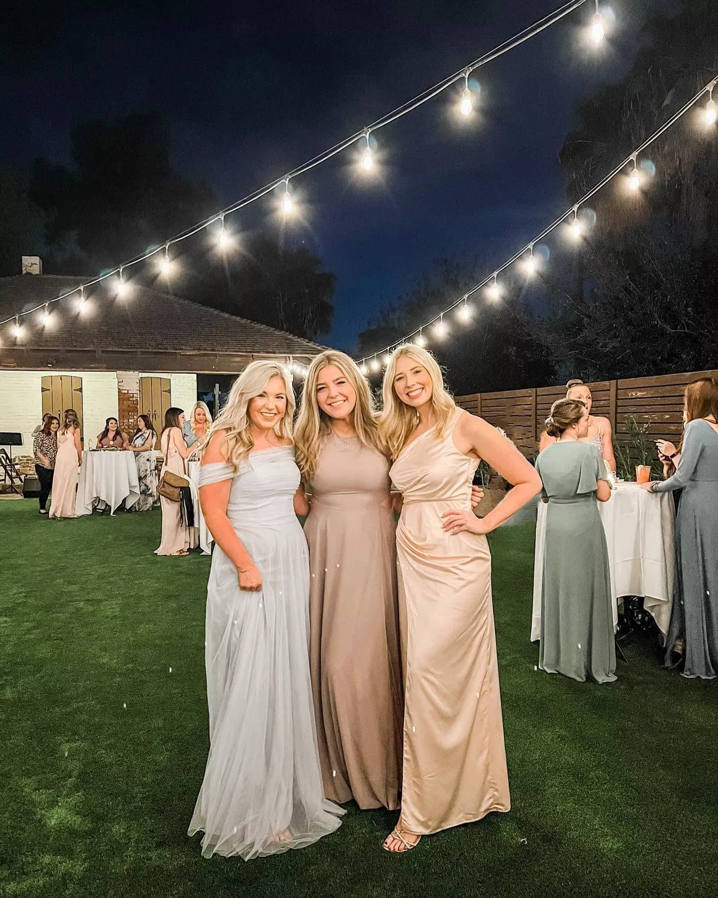 Gala of gowns.