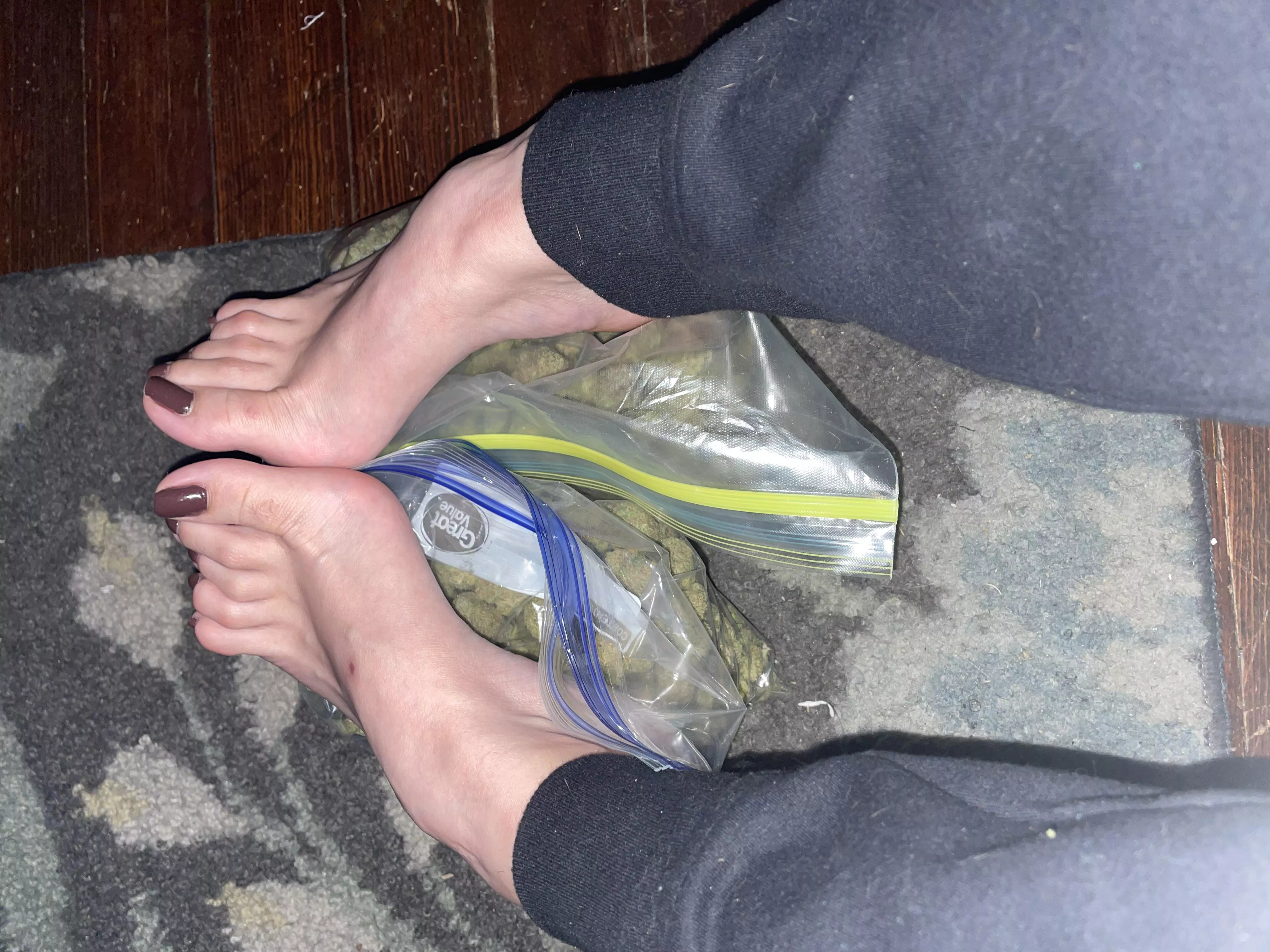 ganja and feet; a dream come true