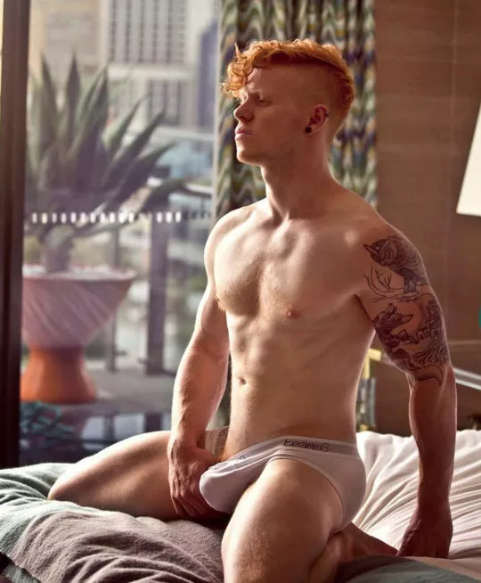 Ginger kneeling on the bed (X-Post /r/meninbed)