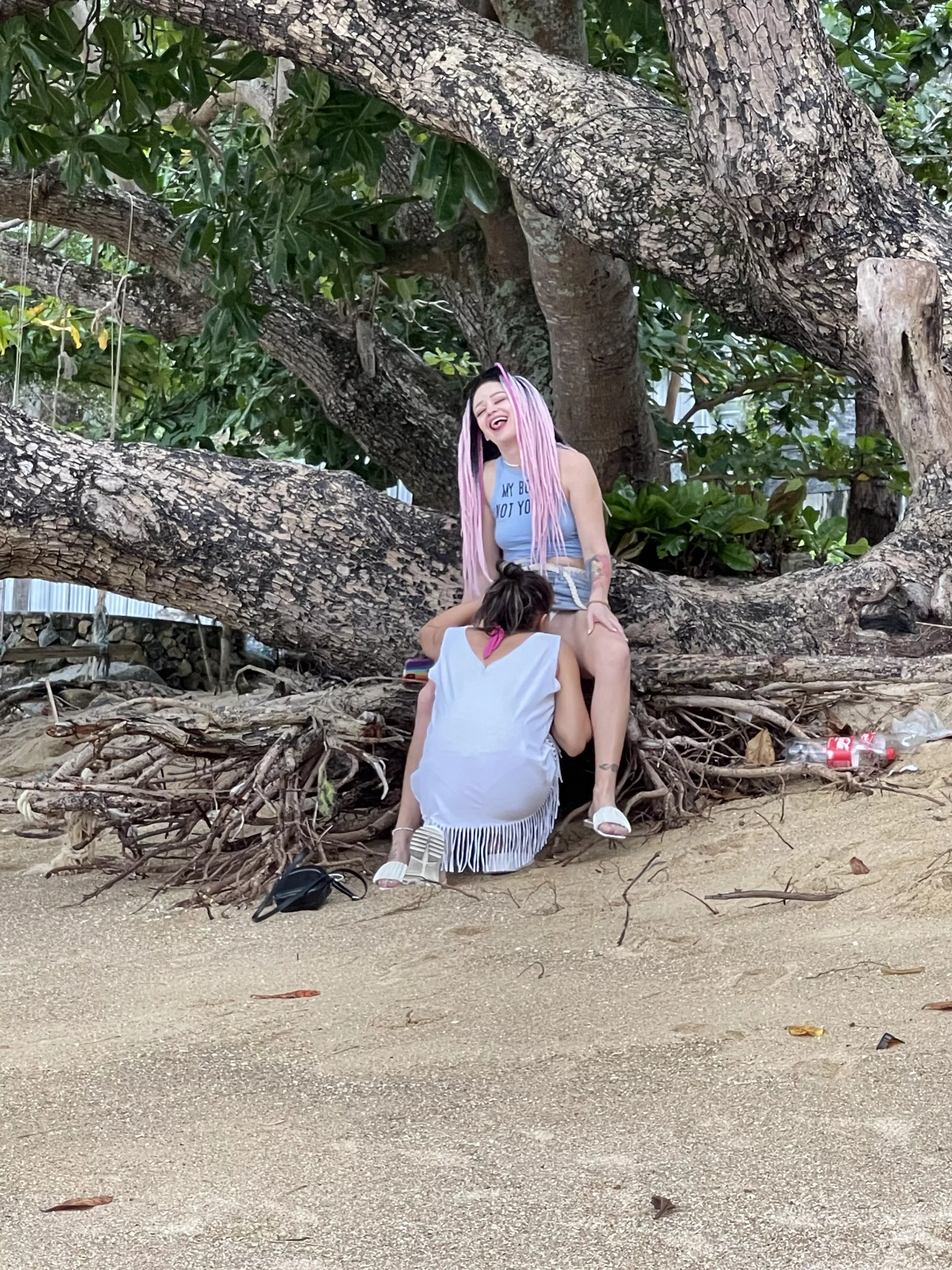 Girlfriend licked right on a public beach ðŸ¤ªðŸ’¦