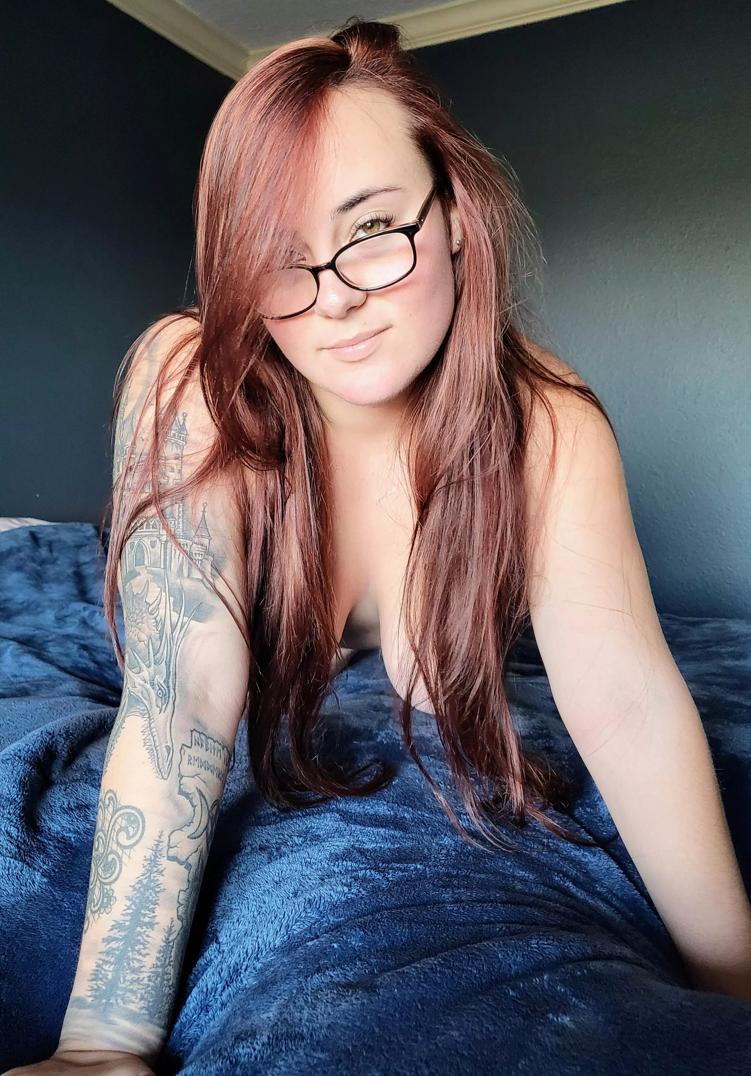 Glasses and tattoos, good combo?