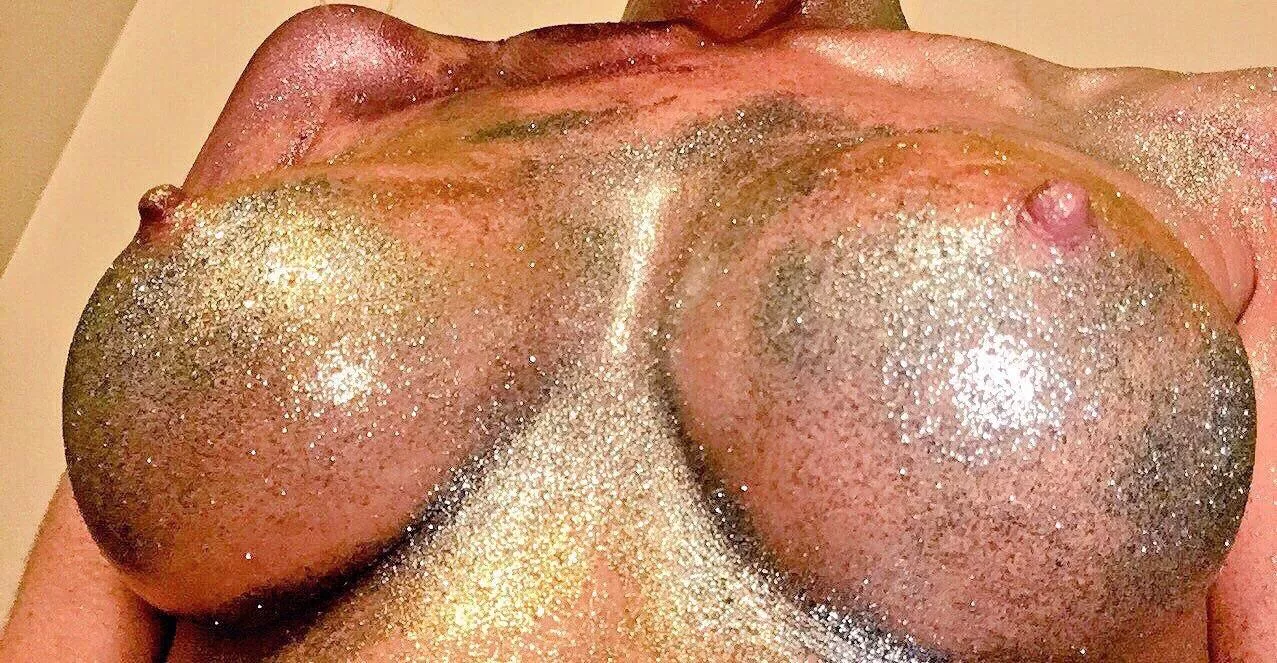 Glitterboobs