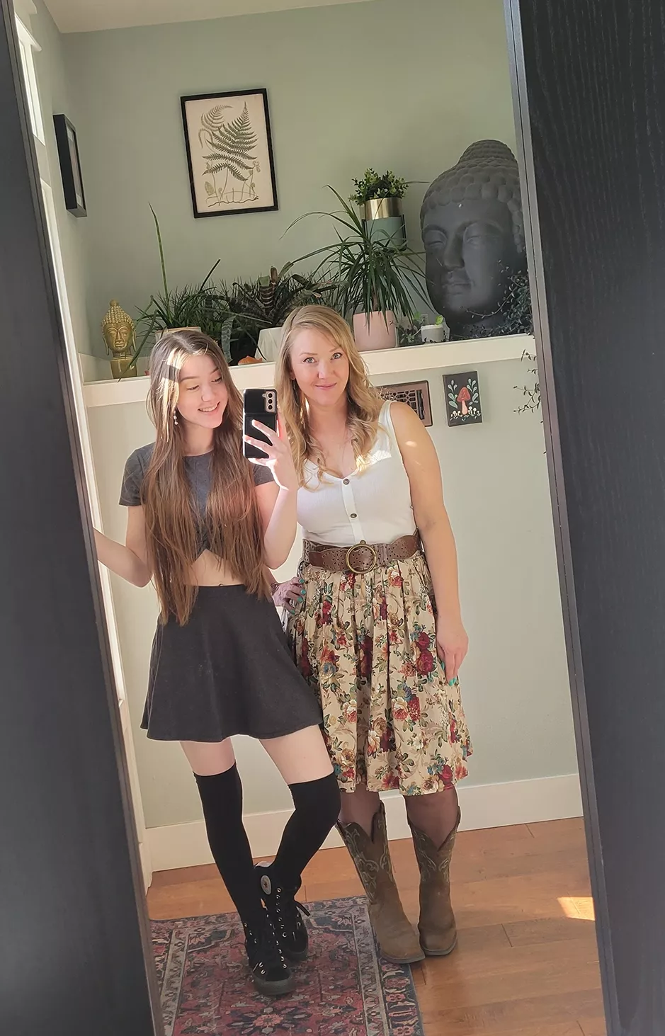 Going out to brunch with my mama! Don't we look cute?