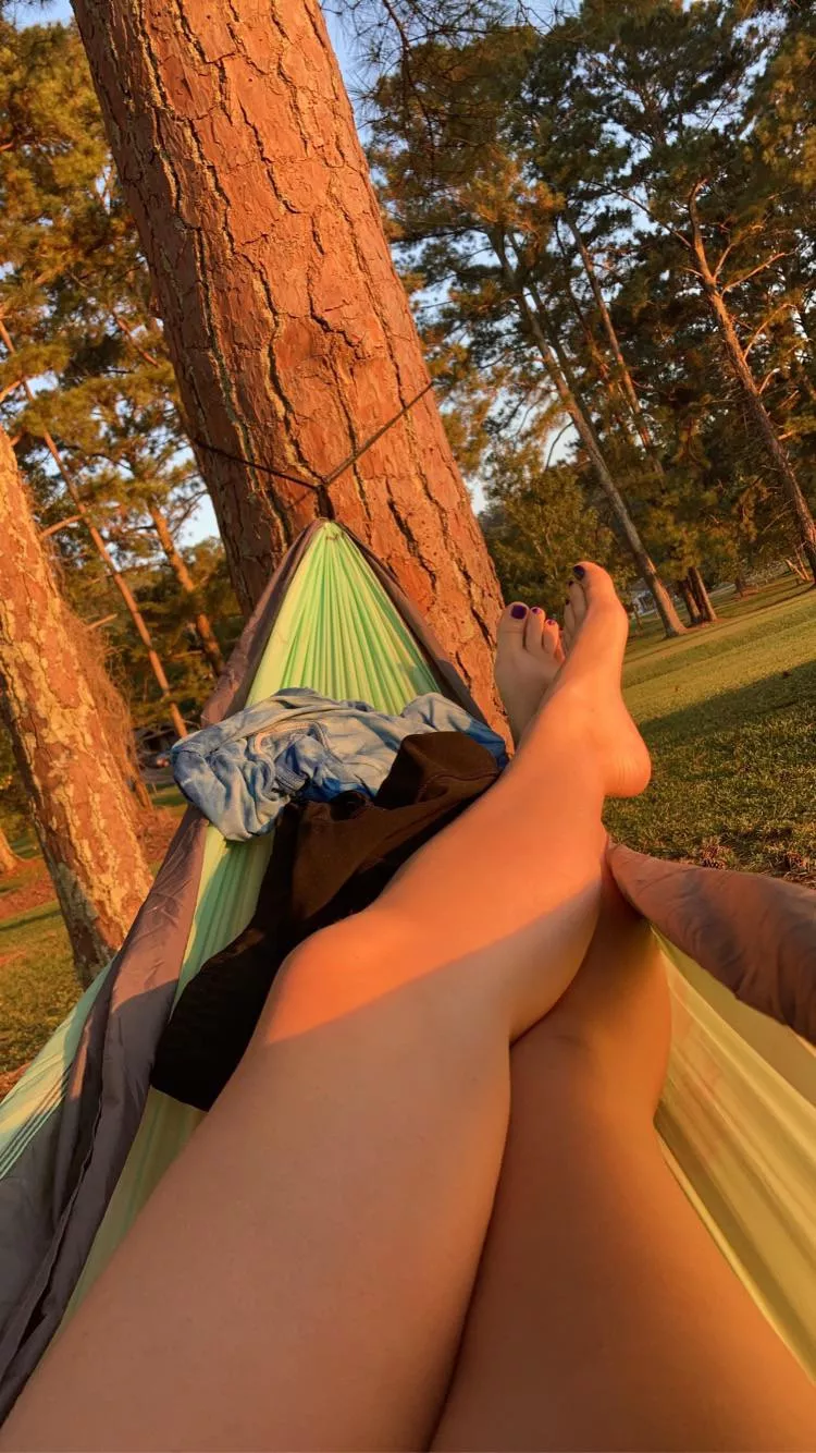 Golden hour feet