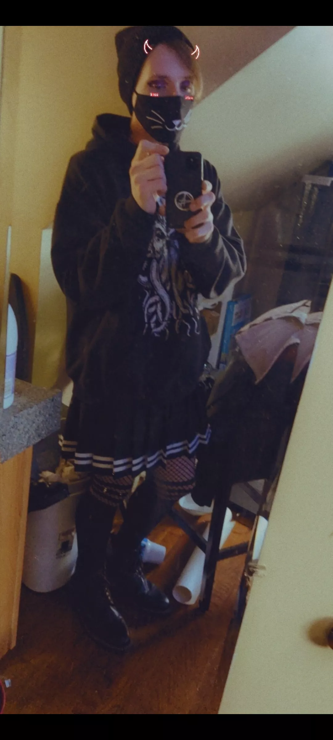 Good morning lovely pplzðŸ–¤ðŸ–¤ I low key love the hoodie over skirt look ðŸ™€