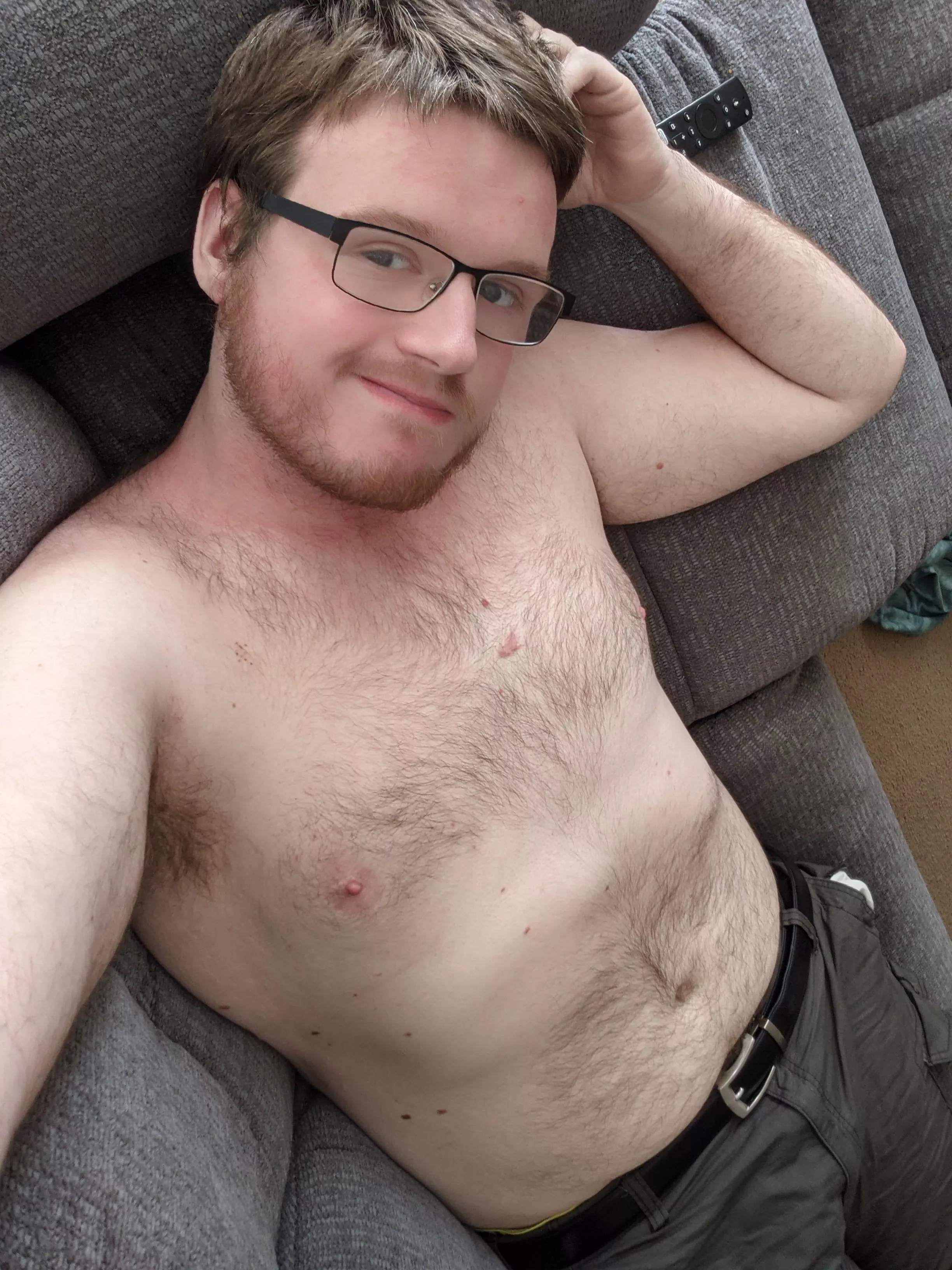 Got a bit of sun, anyone wanna cuddle?