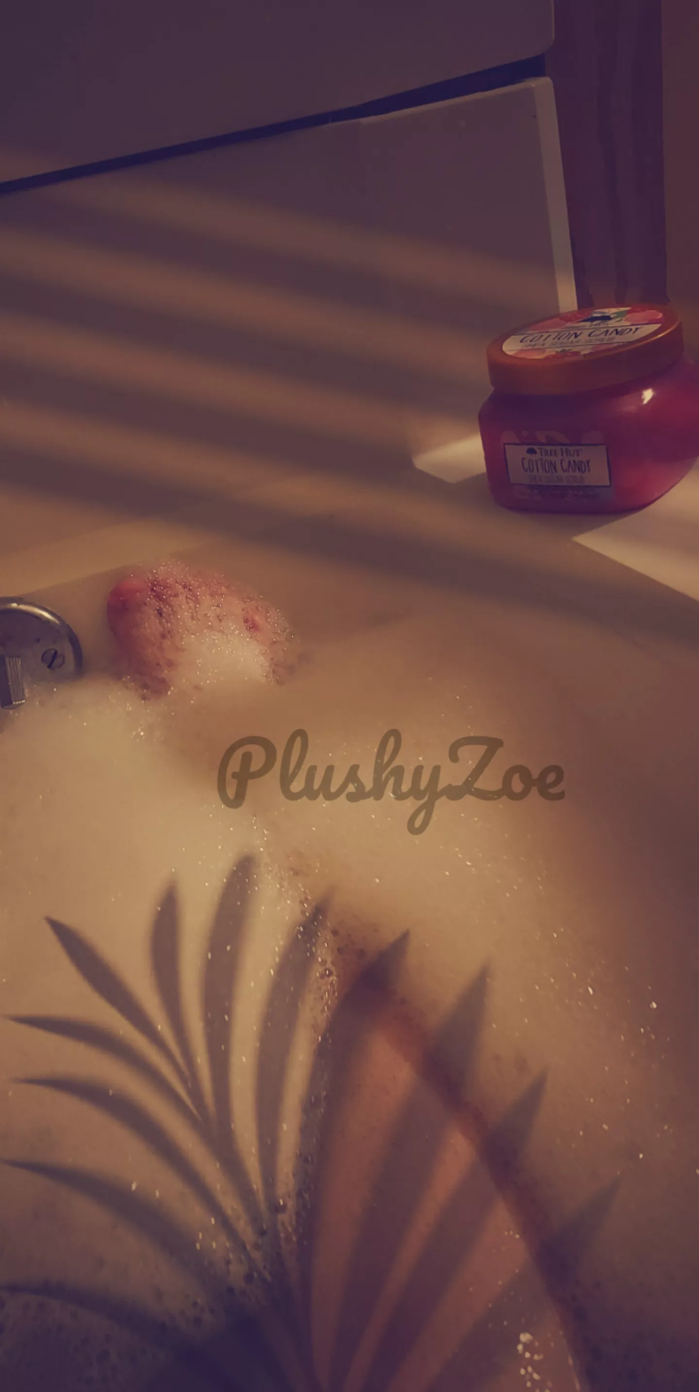 Got a wonderful bath.. wouldn't you like my bathwater? Sexting, gfe, domme services, pics, panties, socks, bras and more. Fetish friendly and face included. â— Verified Model [selling] slide into my dms, kik or telegram: plushyzoe