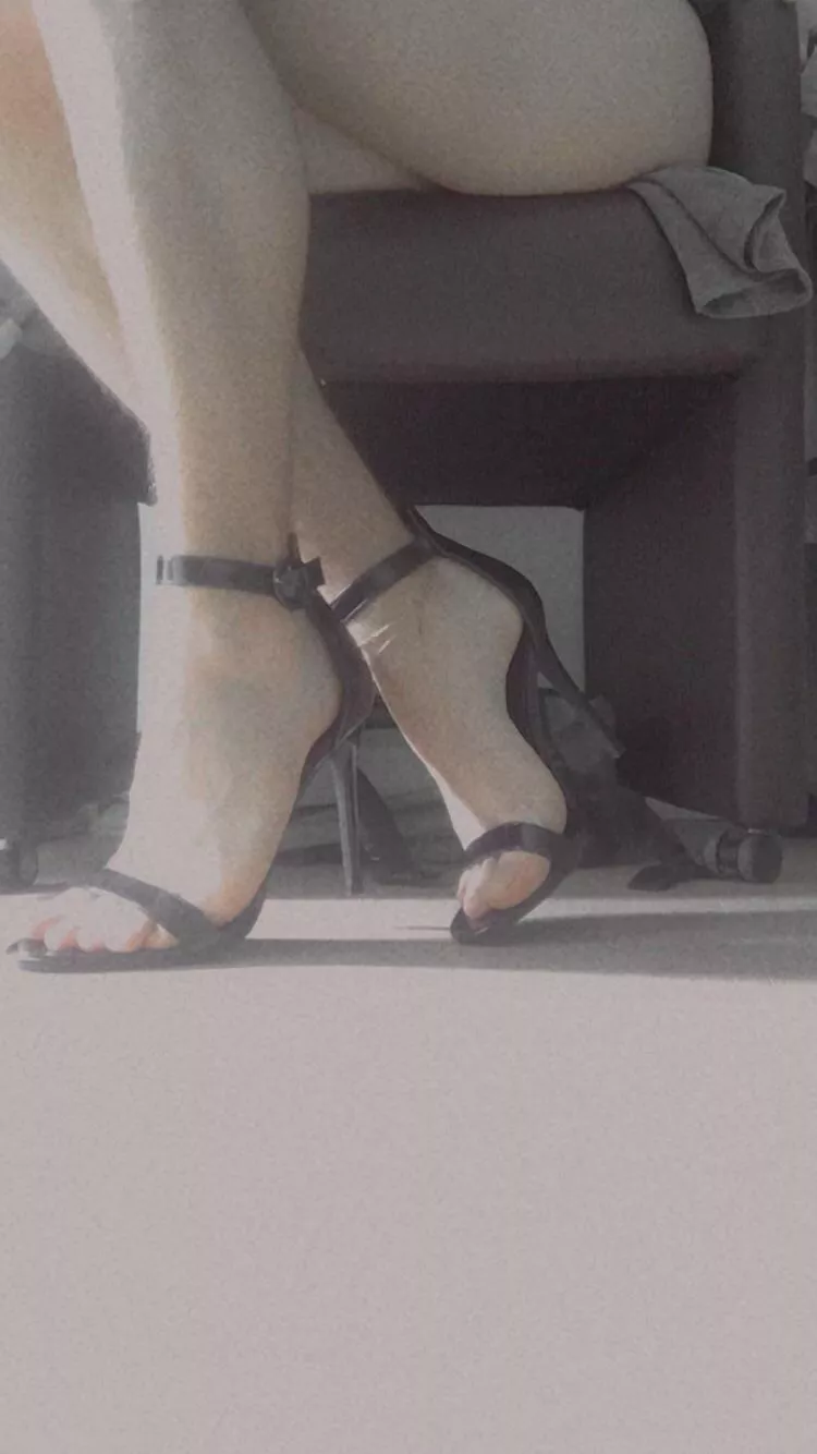 Got new heels🥰