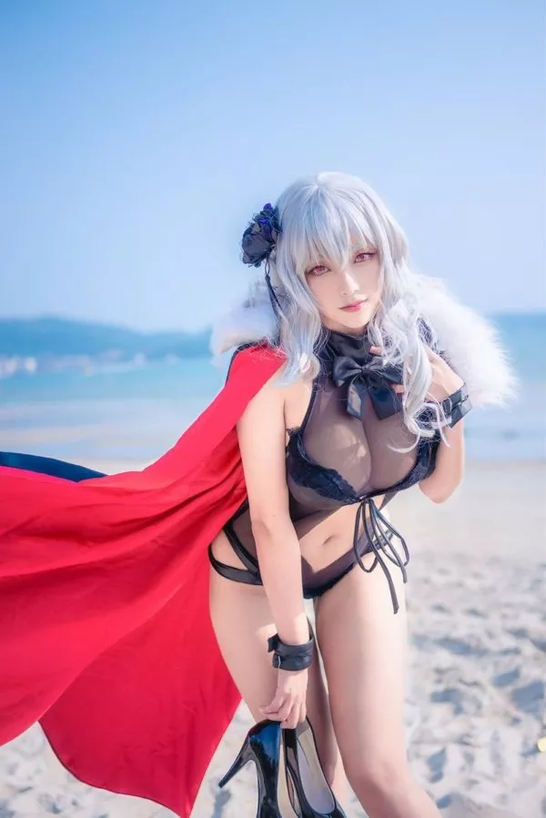 Graf Zeppelin cosplay Azur Lane by Natsume