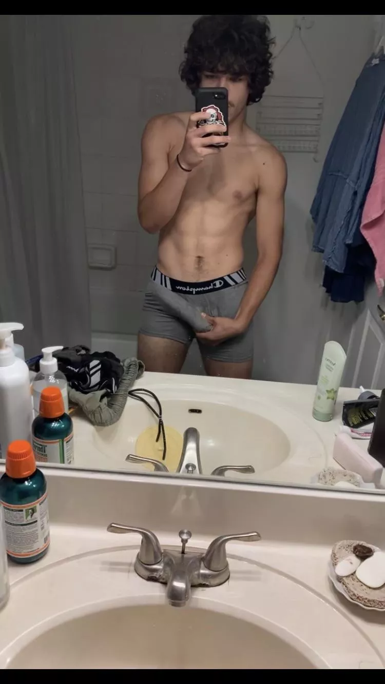 Gray underwear is superior