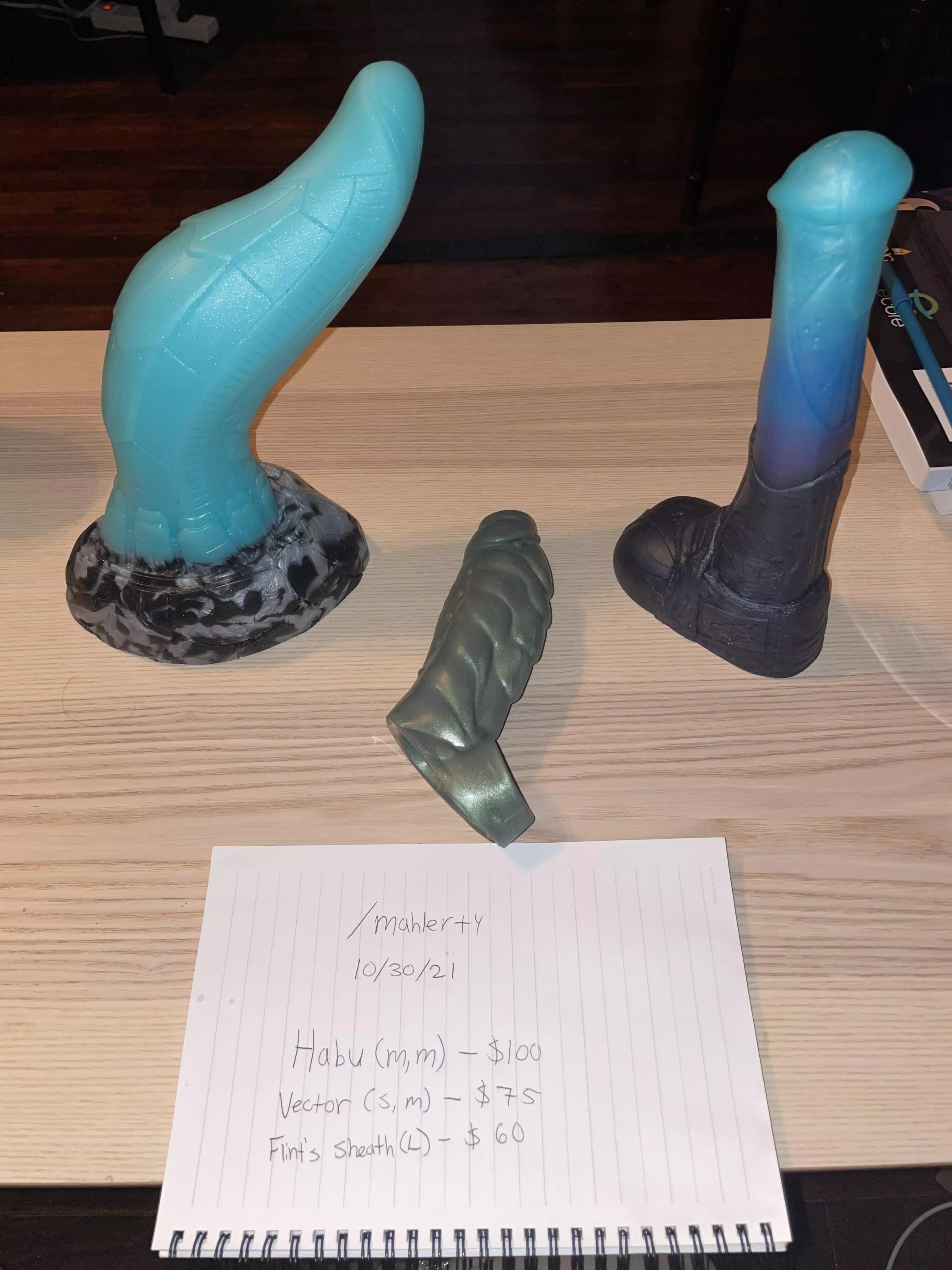 Habu m/m, vector s/m, flint sheath L for sale! Prices in photo