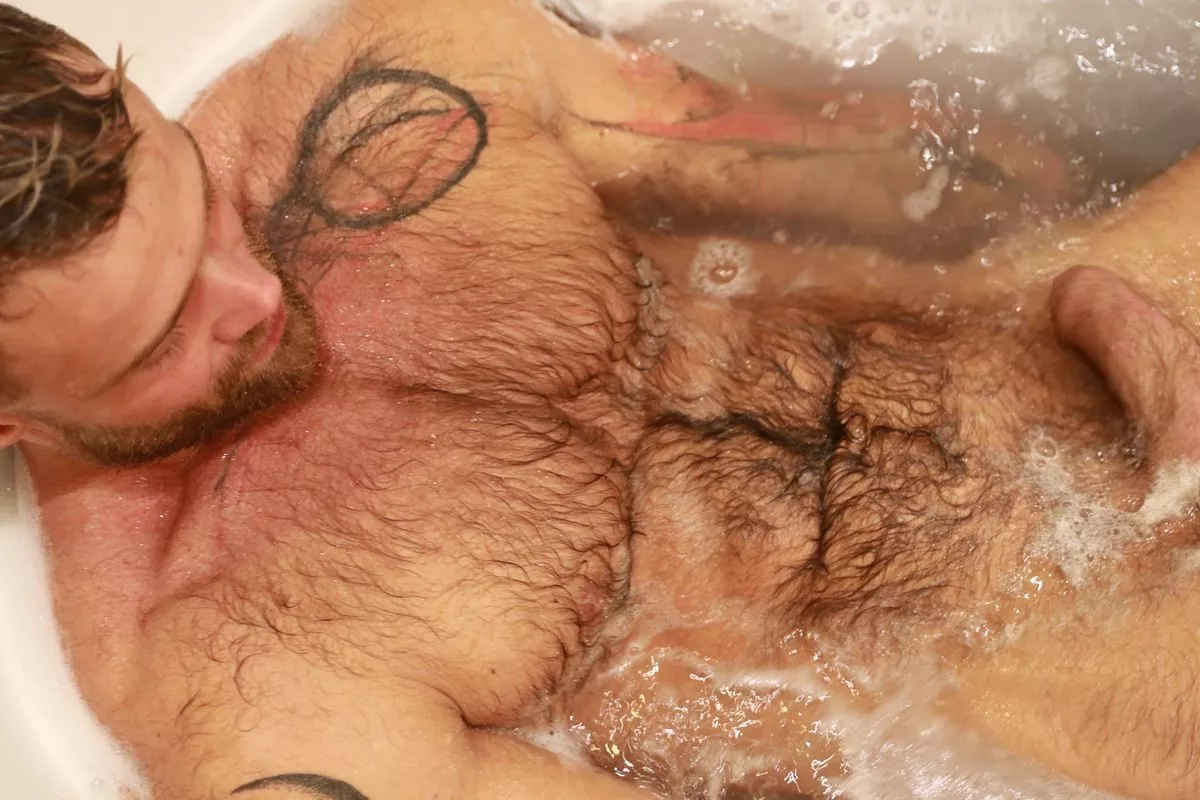 hairy bath